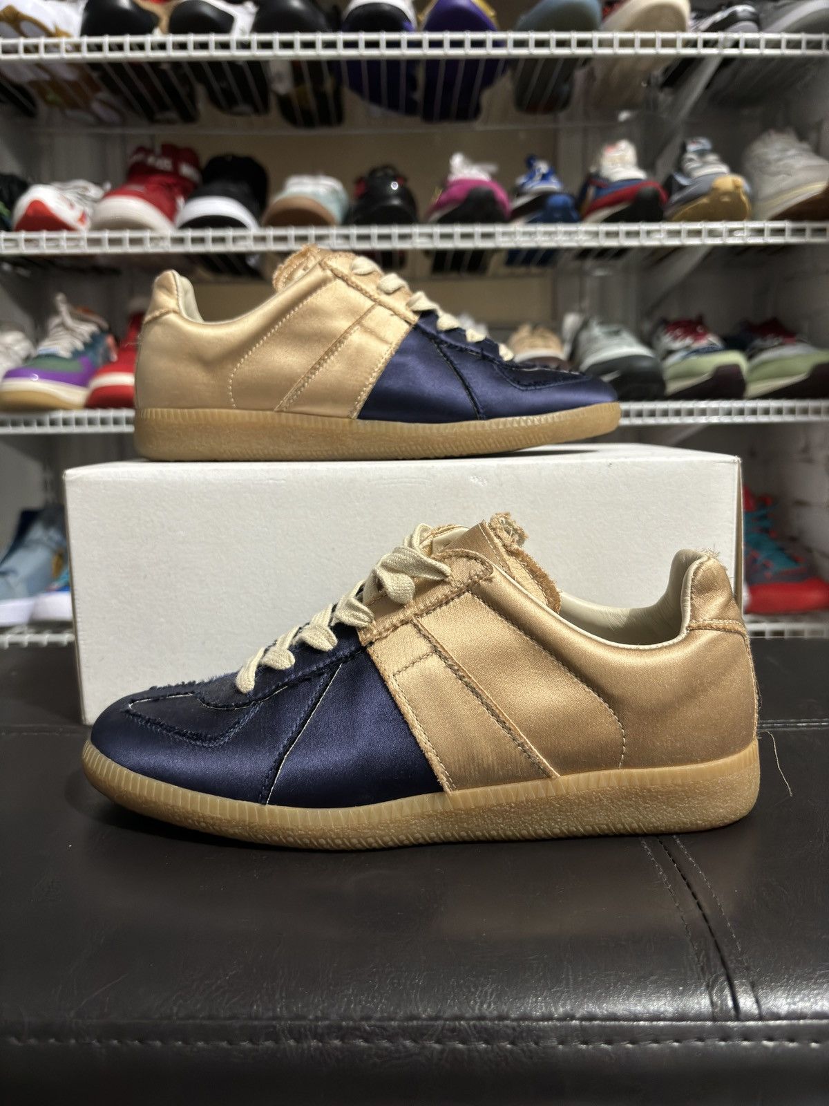 Maison Margiela Maison Margiela Replica GAT Size US 6 / IT 36 - 1 Thumbnail