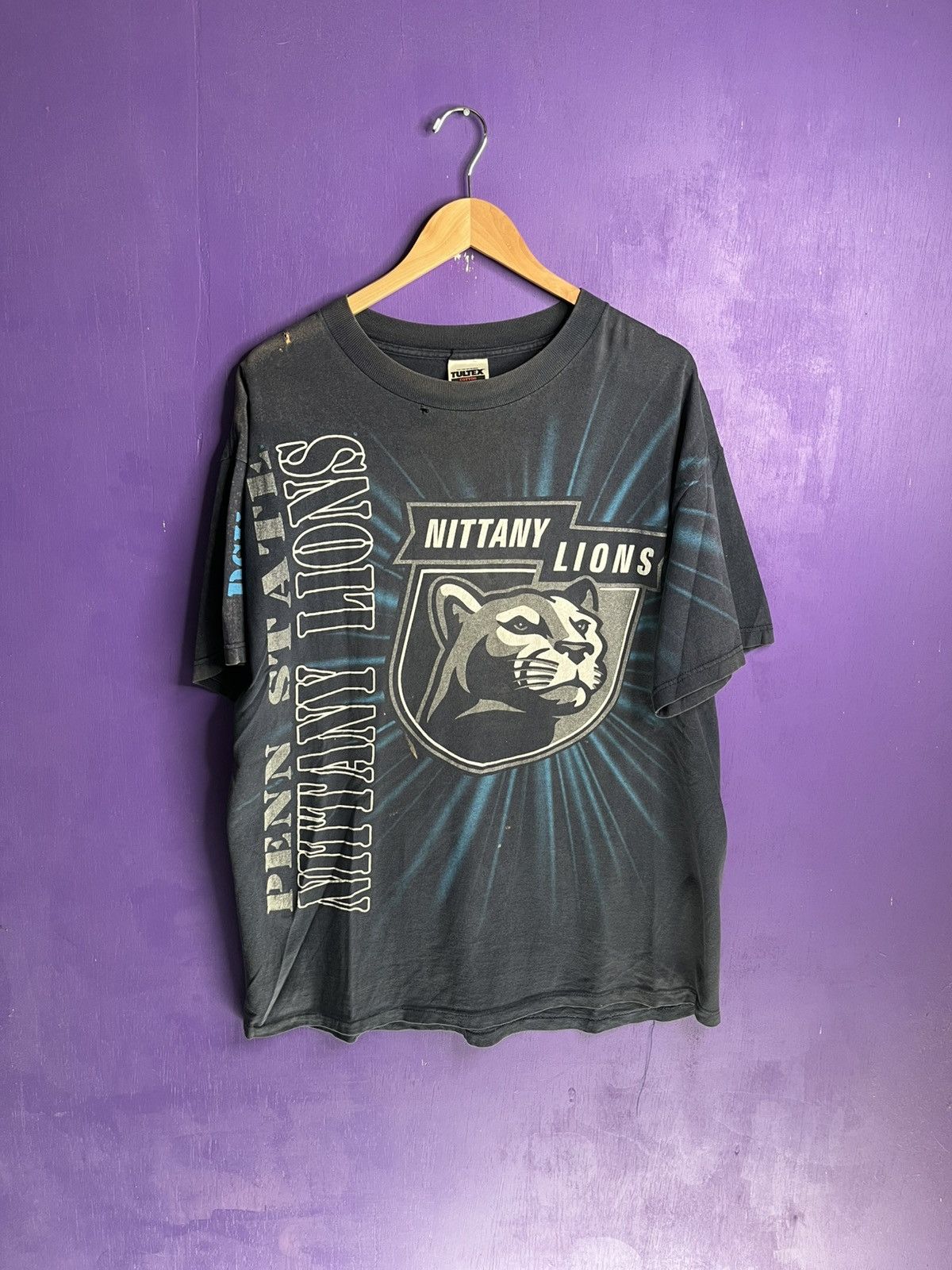 Vintage Vintage 90s Penn state Nittany lions AOP t-shirt Size US XL / EU 56 / 4 - 1 Thumbnail