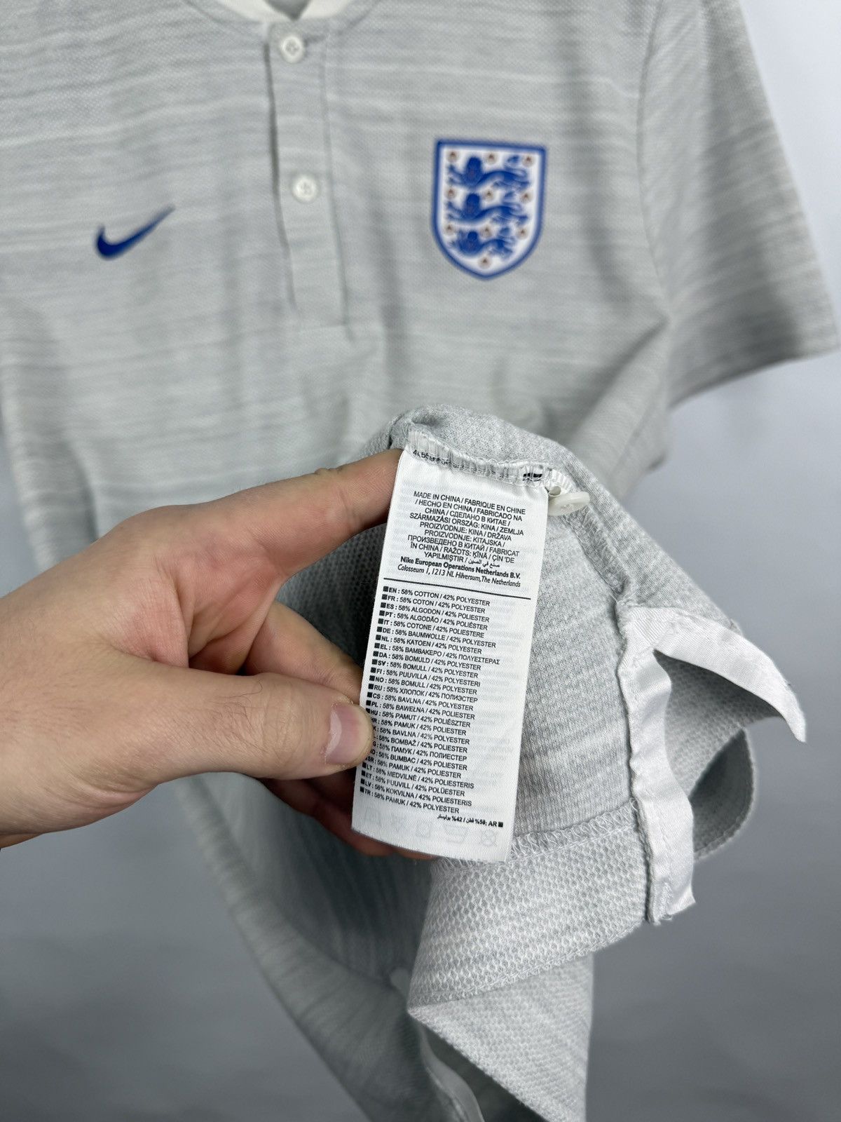 Chelsea Soccer 🏴󠁧󠁢󠁥󠁮󠁧󠁿 Nike England Soccer Polo T-Shirt Y2K Rare Retro Size US L / EU 52-54 / 3 - 7 Thumbnail