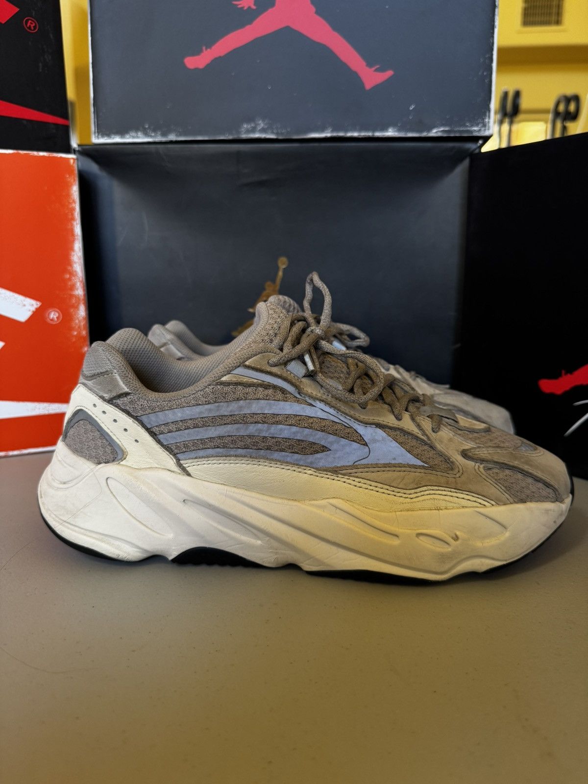 Yeezy Yeezy 700 static Size US 9.5 / EU 42-43 - 6 Thumbnail