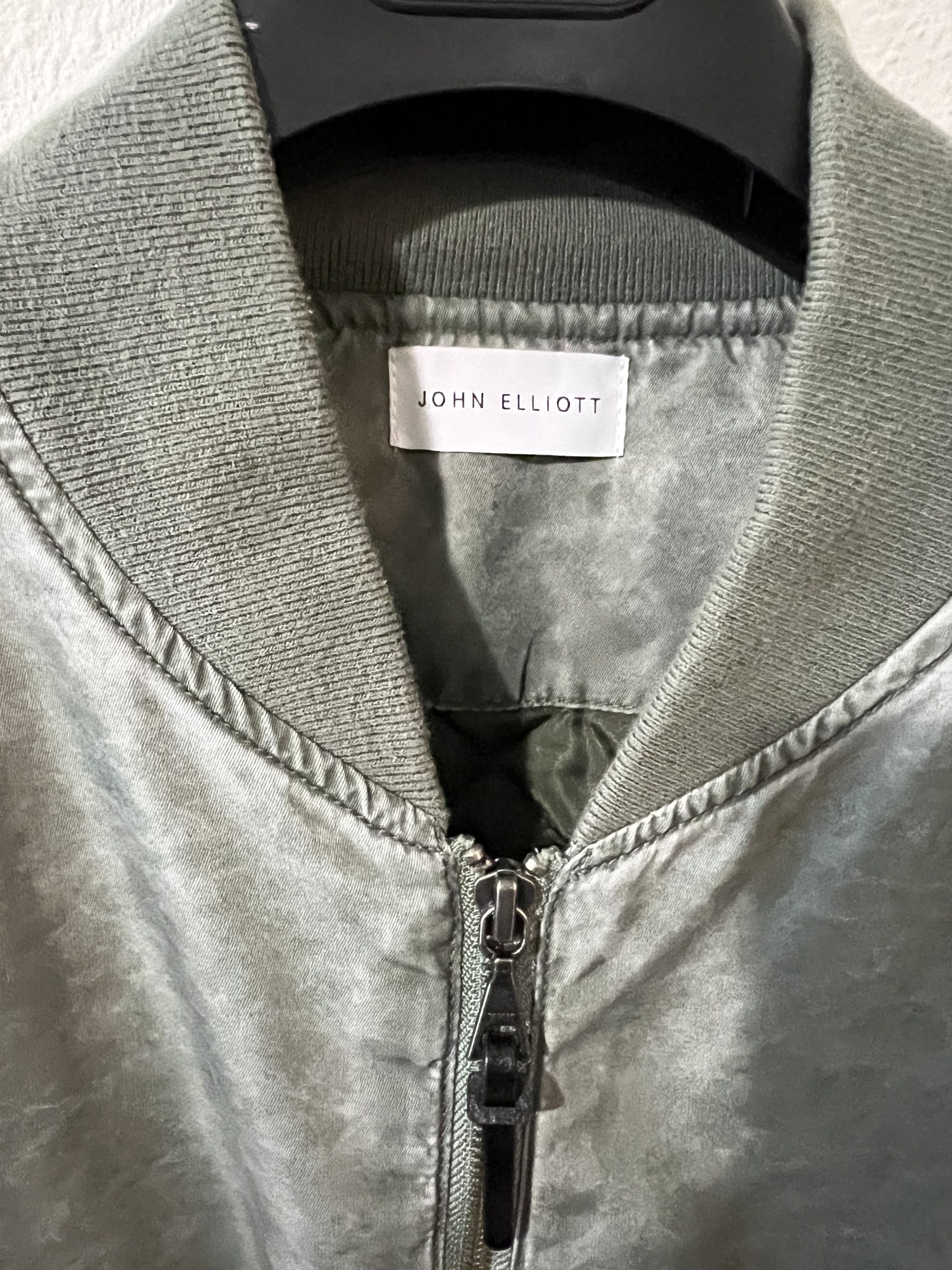 John Elliott John Elliot military boxy bomber jacket Size US M / EU 48-50 / 2 - 2 Thumbnail