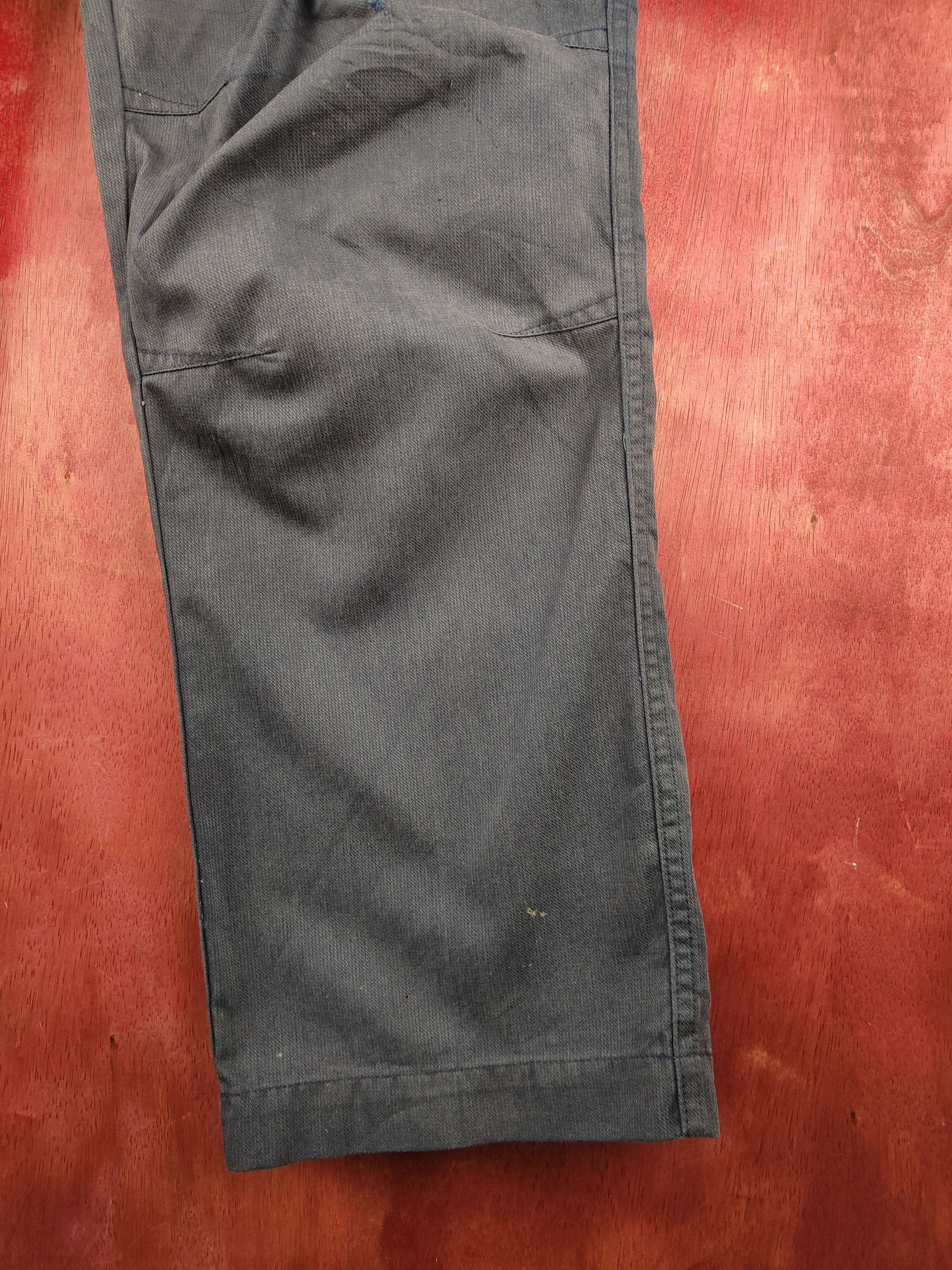 Japanese Brand Vintage Japanese Faded Dark Blue Cargo Pants N#S44 Size US 31 - 8 Thumbnail