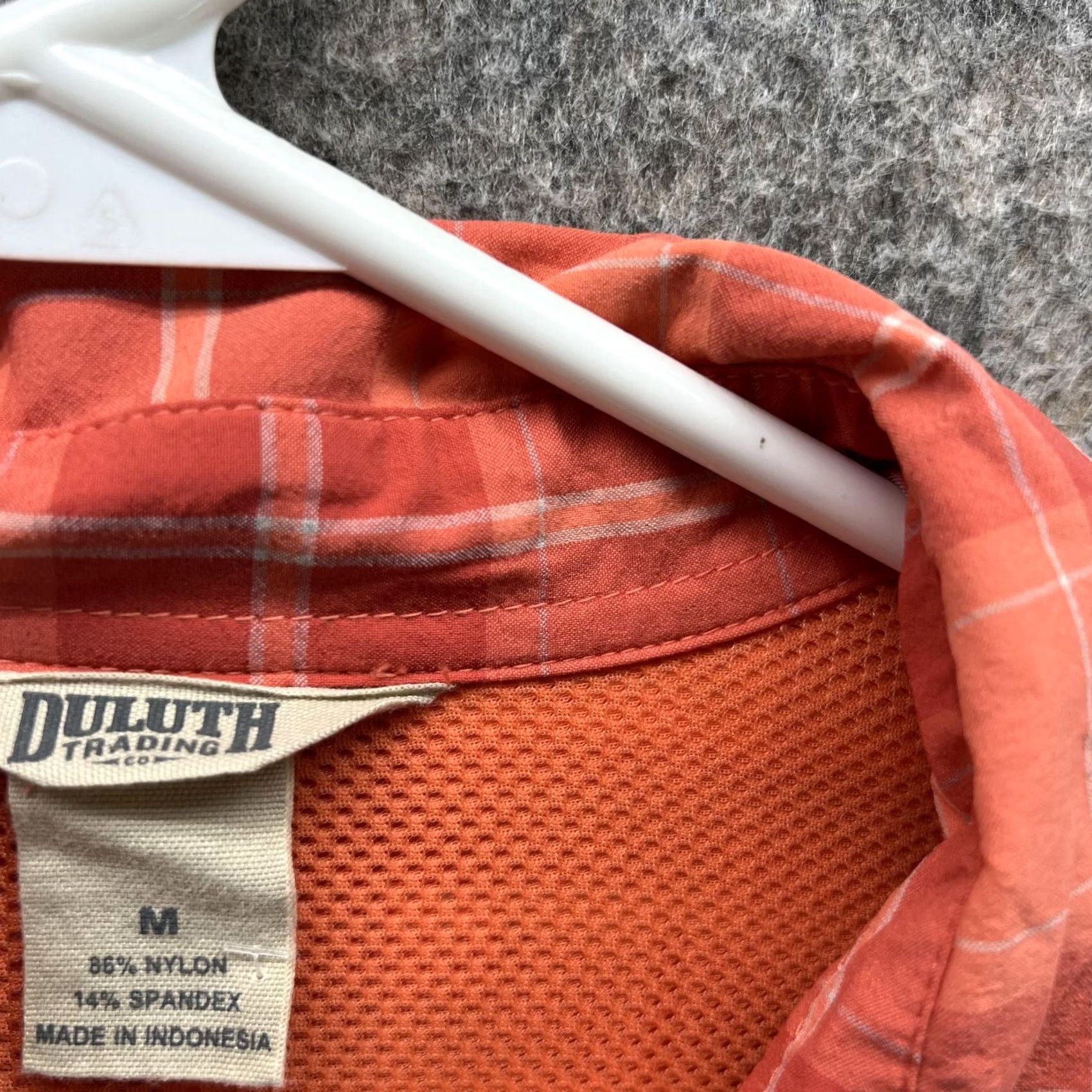 Vintage Duluth Shirt Women Medium Orange Casual Button Down Nylon Spandex Plaid Vented Shirt Shirt Woman Modern Preppy Button-Up Casual All Seasons Size M / US 6-8 / IT 42-44 - 5 Thumbnail