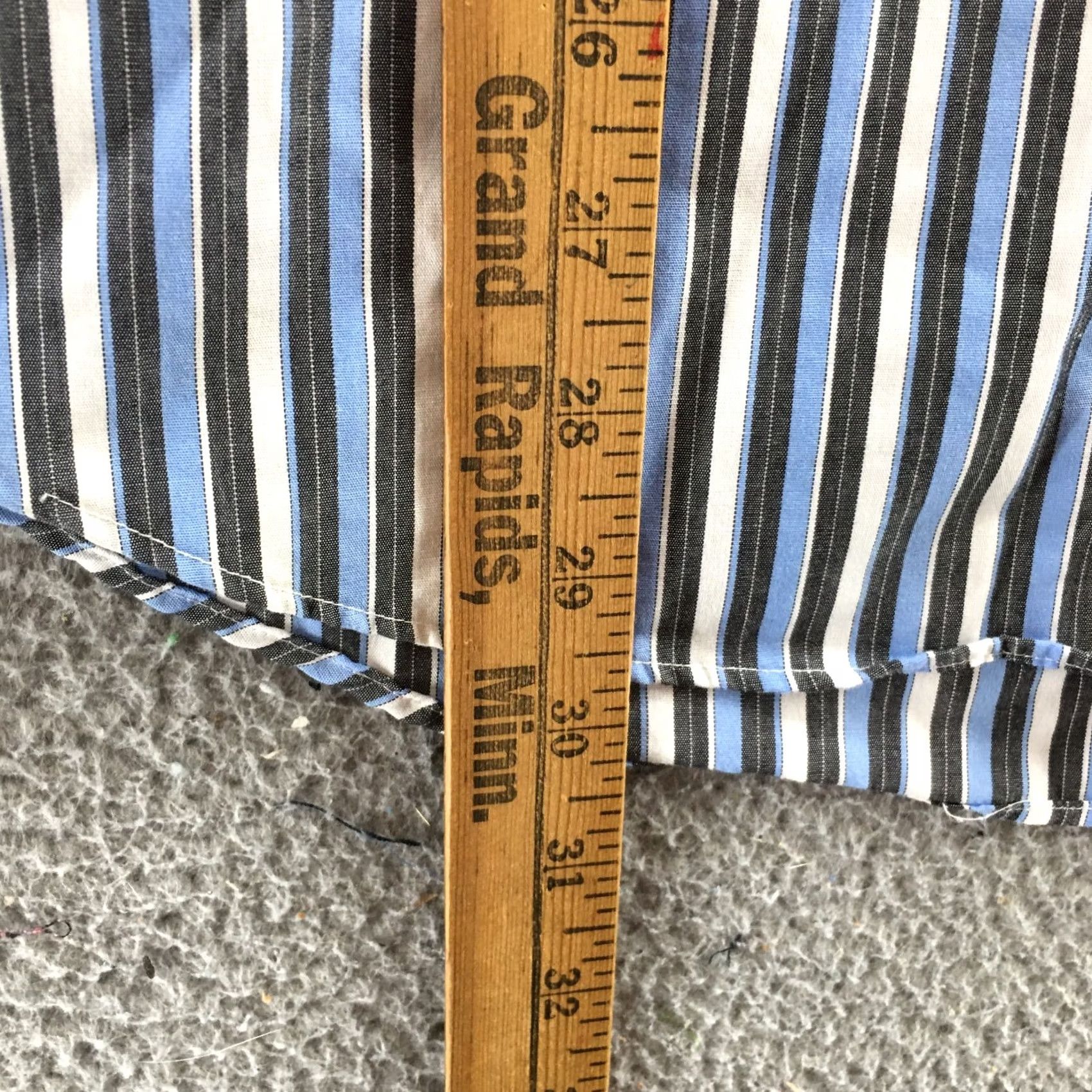 Nautica Nautica Button-Up Casual Shirt Mens XL Blue Striped Cotton Wrinkle Resistant Size US XL / EU 56 / 4 - 7 Thumbnail
