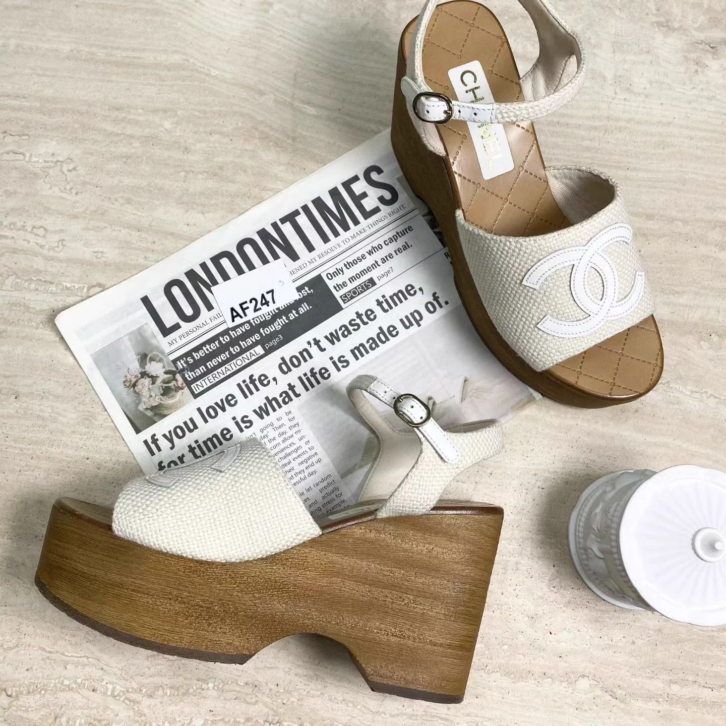 Chanel CHANEL 24P Wooden Clog Wedge Sandals 39C Unused Size US 8.5 / IT 38.5 - 2 Thumbnail