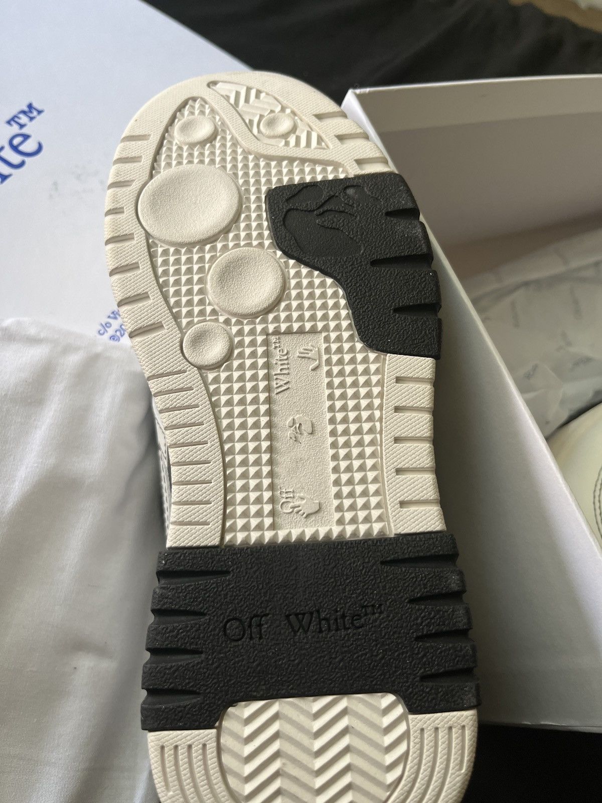 Off-White Off-White “out of office” Black and White Size US 6 / IT 36 - 6 Thumbnail