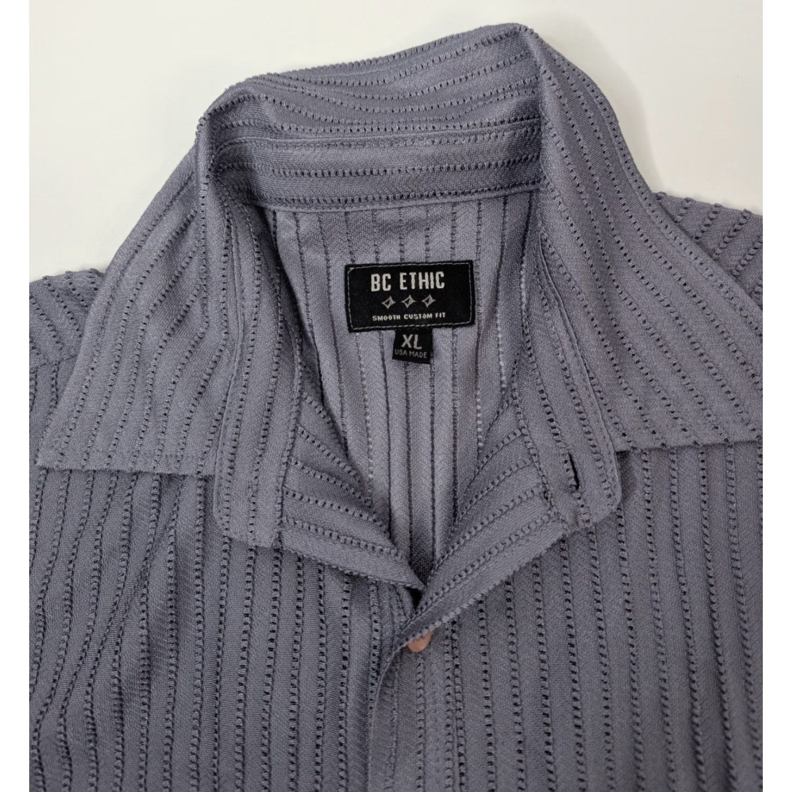 Vintage VINTAGE BC ETHIC Shirt Men's XL Gray Polyester Button-Up Short Sleeve Casual Travel Size US XL / EU 56 / 4 - 6 Thumbnail