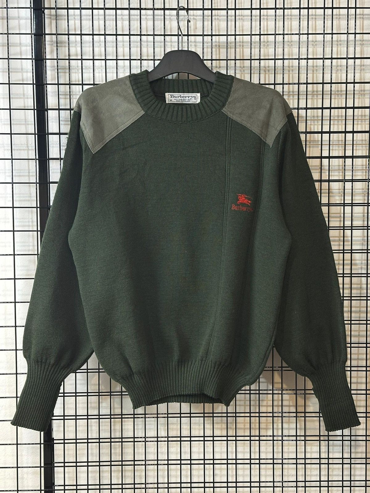 Burberry vintage Burberrys green knit wool sweater . Size US M / EU 48-50 / 2 - 1 Thumbnail