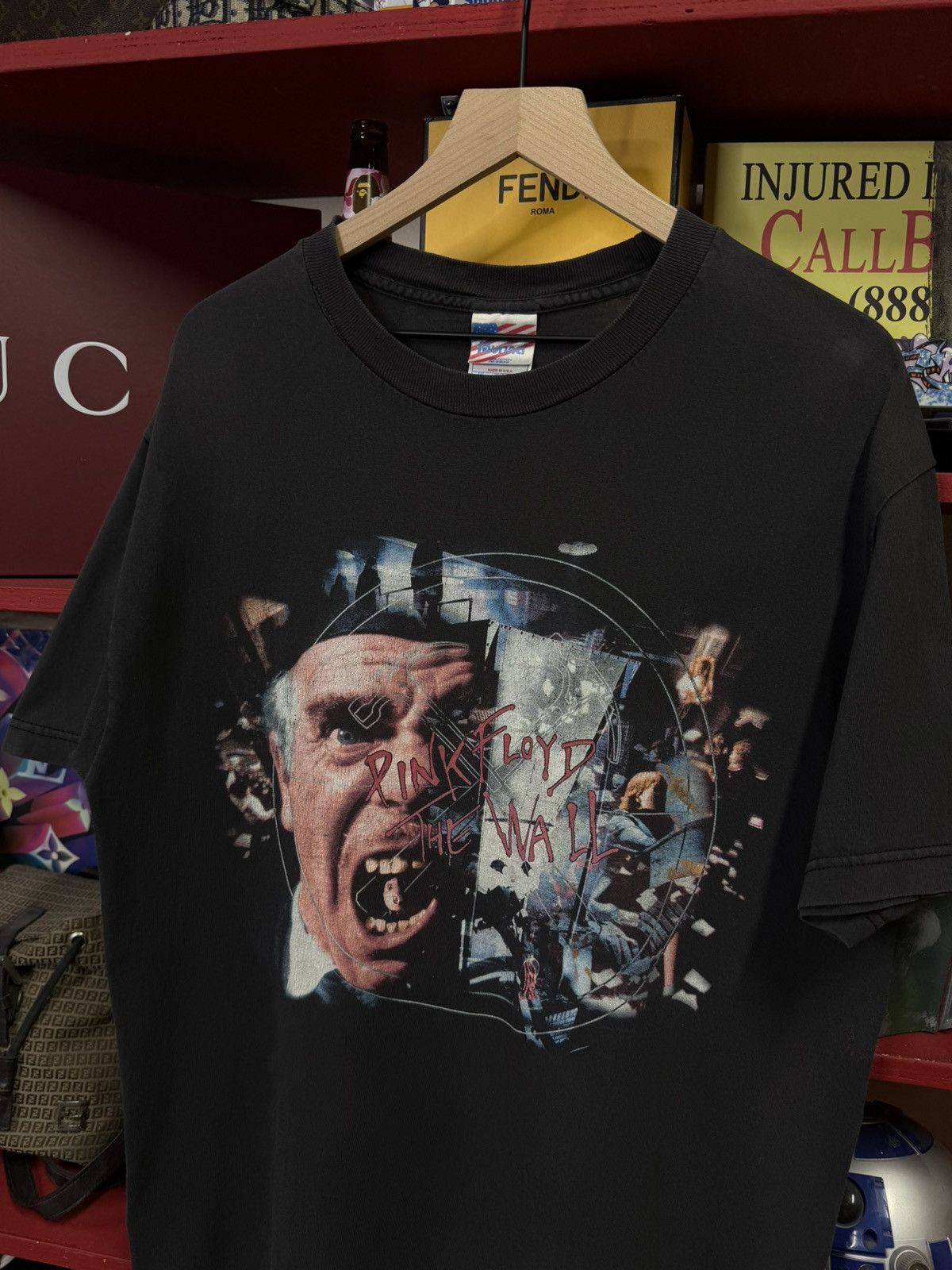 Vintage Vintage 90’s Pink Floyd The Wall T-Shirt Vtg Band Tee Large Size US L / EU 52-54 / 3 - 7 Thumbnail