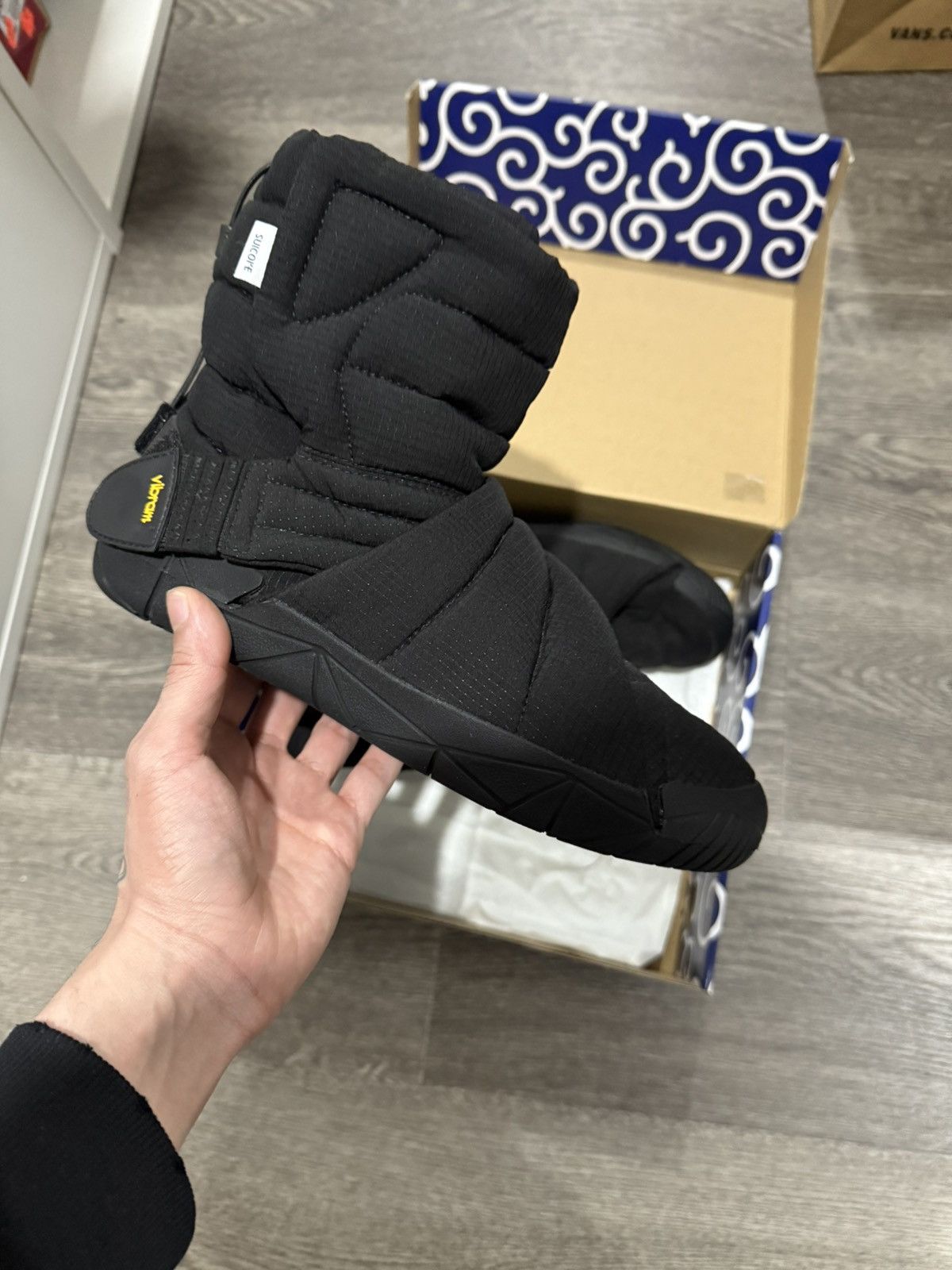 Suicoke × Vibram Suicoke Furoshiki Futon Hi Size US 8 / EU 41 - 1 Thumbnail