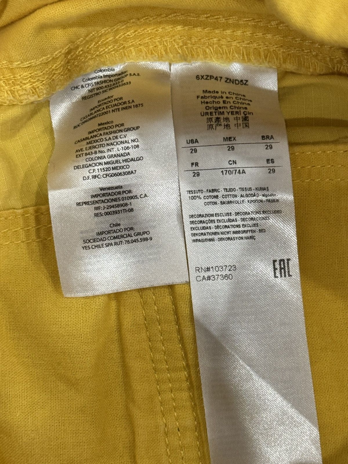 Armani Exchange Armani Exchange Utility Cargo Shorts Size US 29 - 15 Thumbnail