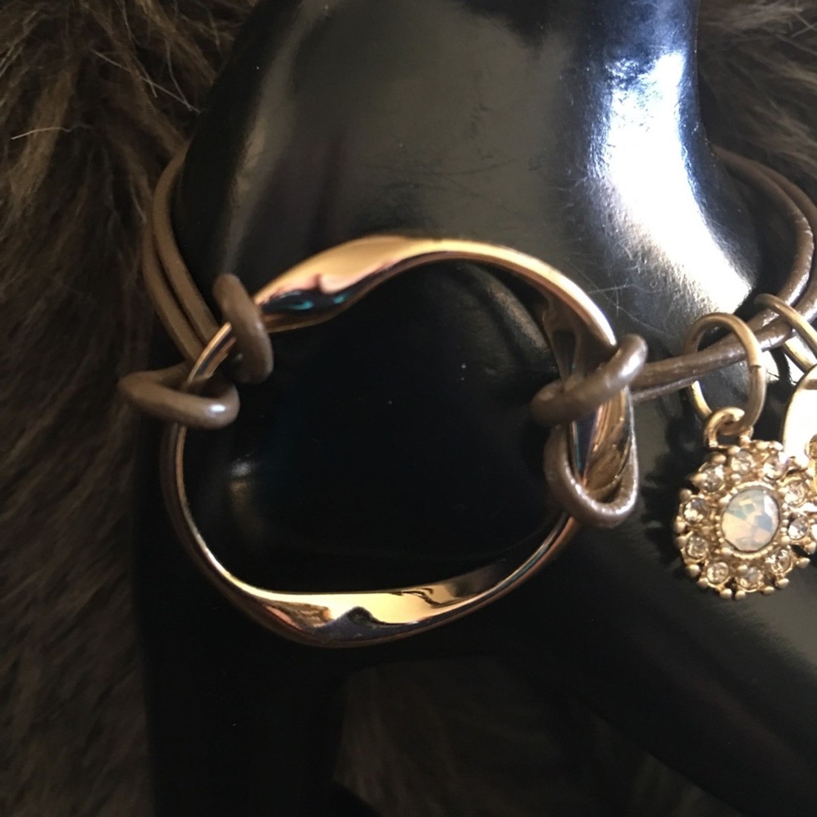 Jewelry Gold tone lion courage opal rhinestone bracelet Size ONE SIZE - 4 Thumbnail