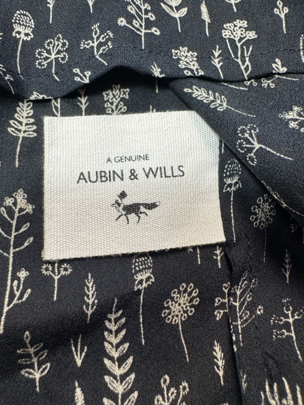 Other Aubin & Wills 100% Silk Black Floral Print Blouse Size 10 Size L / US 10 / IT 46 - 7 Thumbnail