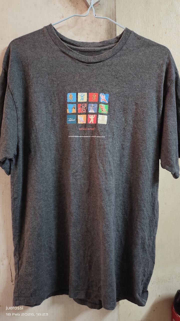Undercover SS2000 Undercover X Futura Samurai School Tee Size US M / EU 48-50 / 2 - 2 Thumbnail