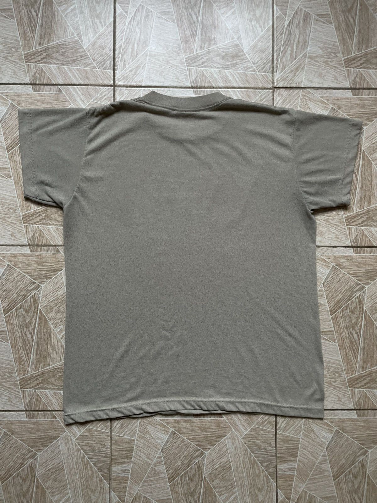 Santa Cruz Skateboards × Vintage Santa Cruz Screaming Hand Tee M Beige Made In Kentucky USA Size US M / EU 48-50 / 2 - 4 Thumbnail