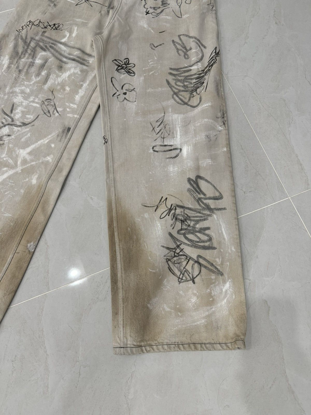 Balenciaga Balenciaga SS23 Graffiti Jeans Baggy Sz.L Size US 36 / EU 52 - 4 Thumbnail