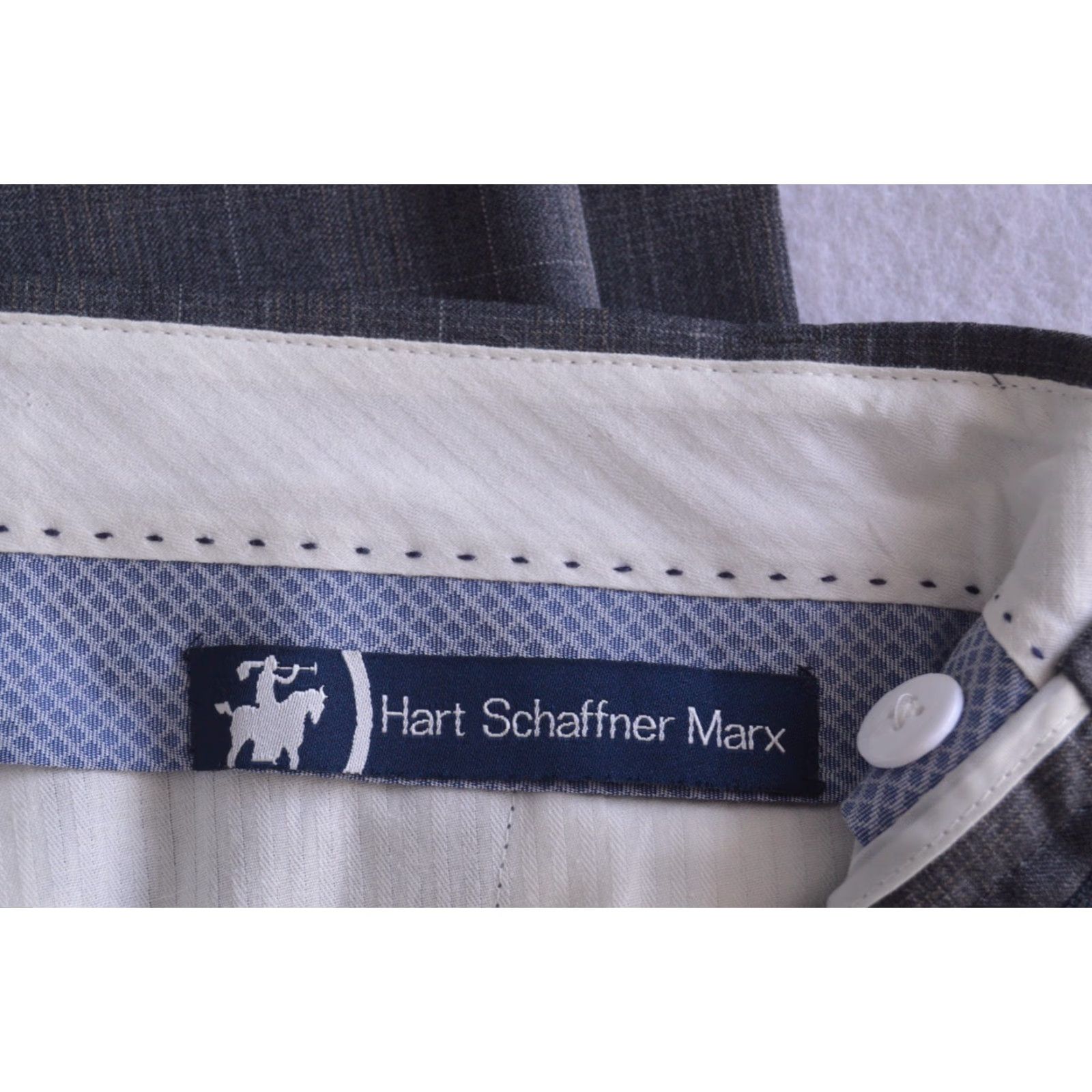 Hart Schaffner Marx Hart Schaffner Marx Dress Pants 100% Wool Pleated Cuffed Gray 33 Regular /28.5 Men Pants Front Pleat Front Vintage No Size US 33 - 5 Thumbnail