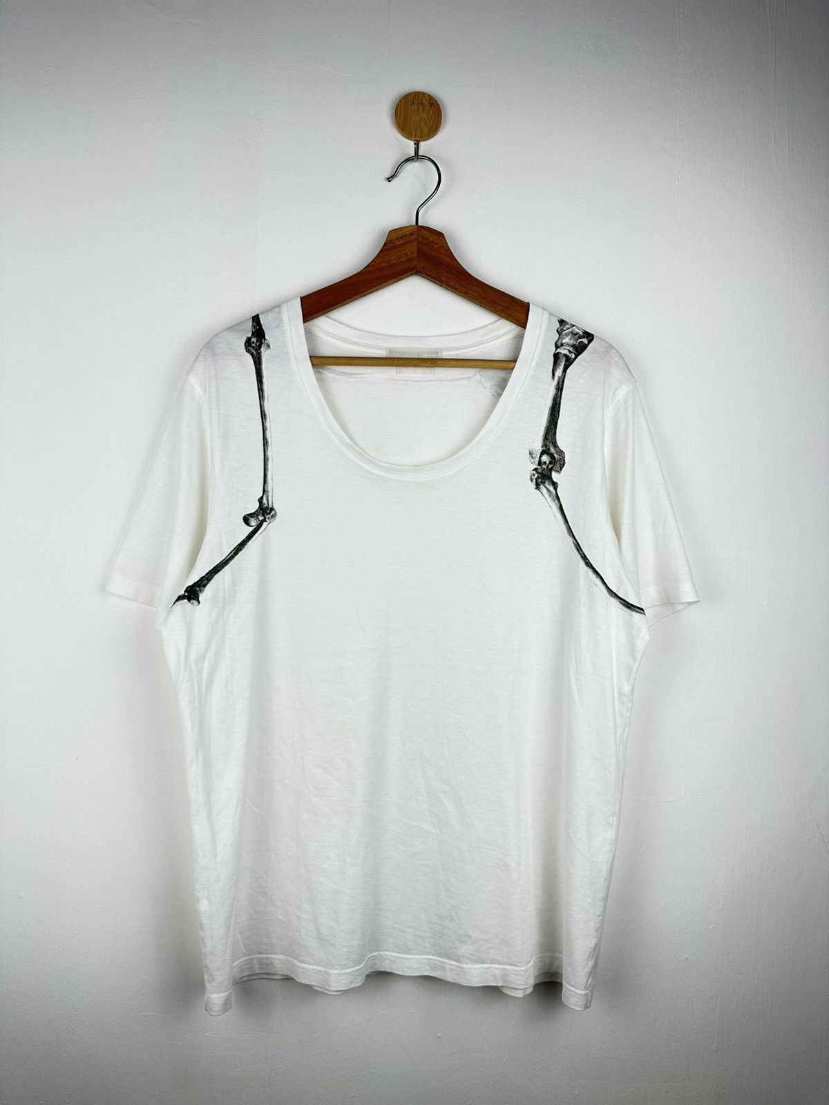 Alexander McQueen Alexander McQueen Shoulder Bones 2014 Tee Size US M / EU 48-50 / 2 - 1 Thumbnail