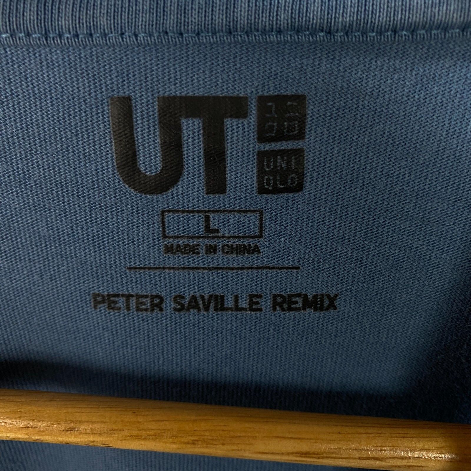 Uniqlo Uniqlo Peter Saville Remix Tee Men's Size L Blue ` Size US L / EU 52-54 / 3 - 4 Thumbnail