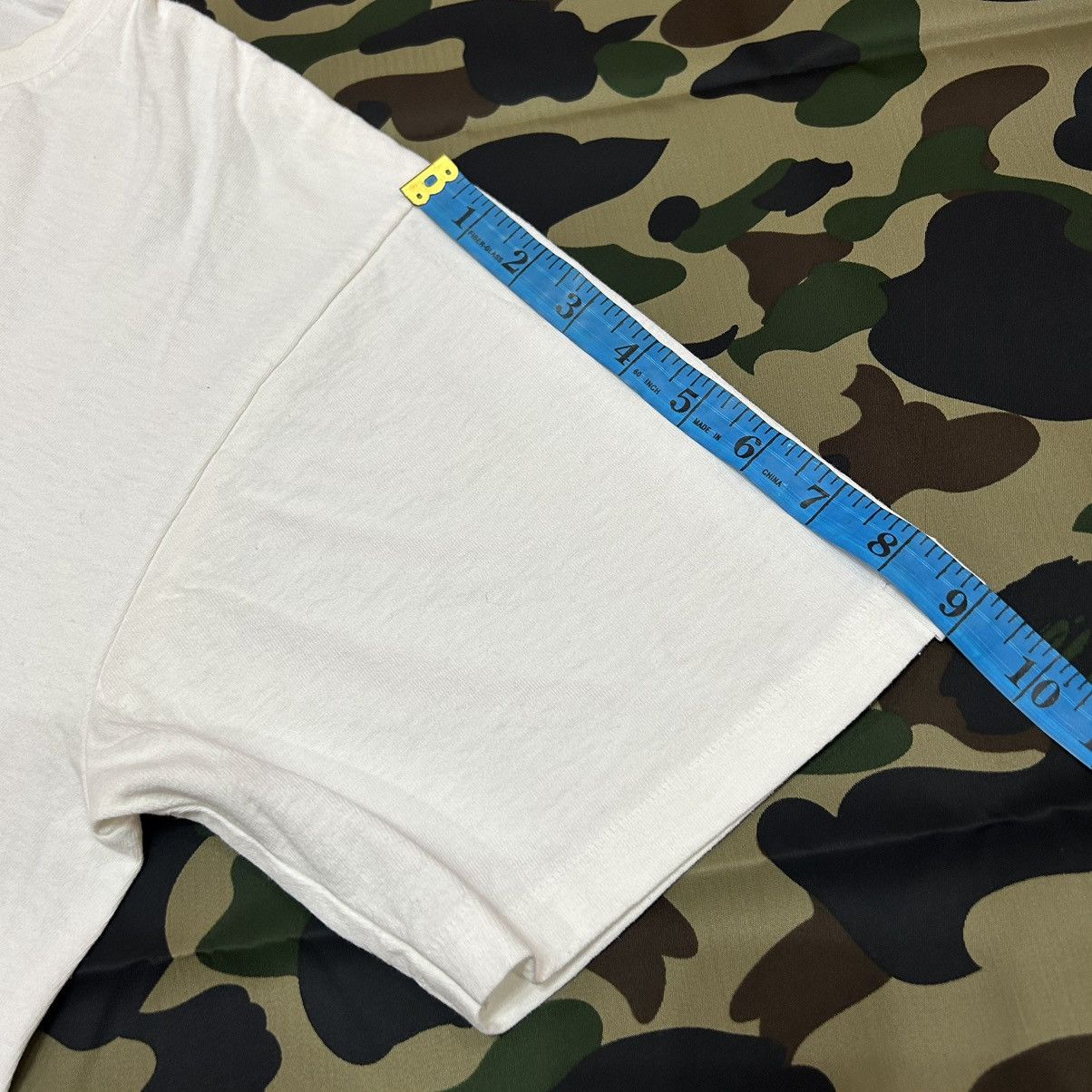 Bape × Medicom Toy Bape X Bearbrick Shark 1st Camo WGM Tee Size US XL / EU 56 / 4 - 13 Thumbnail