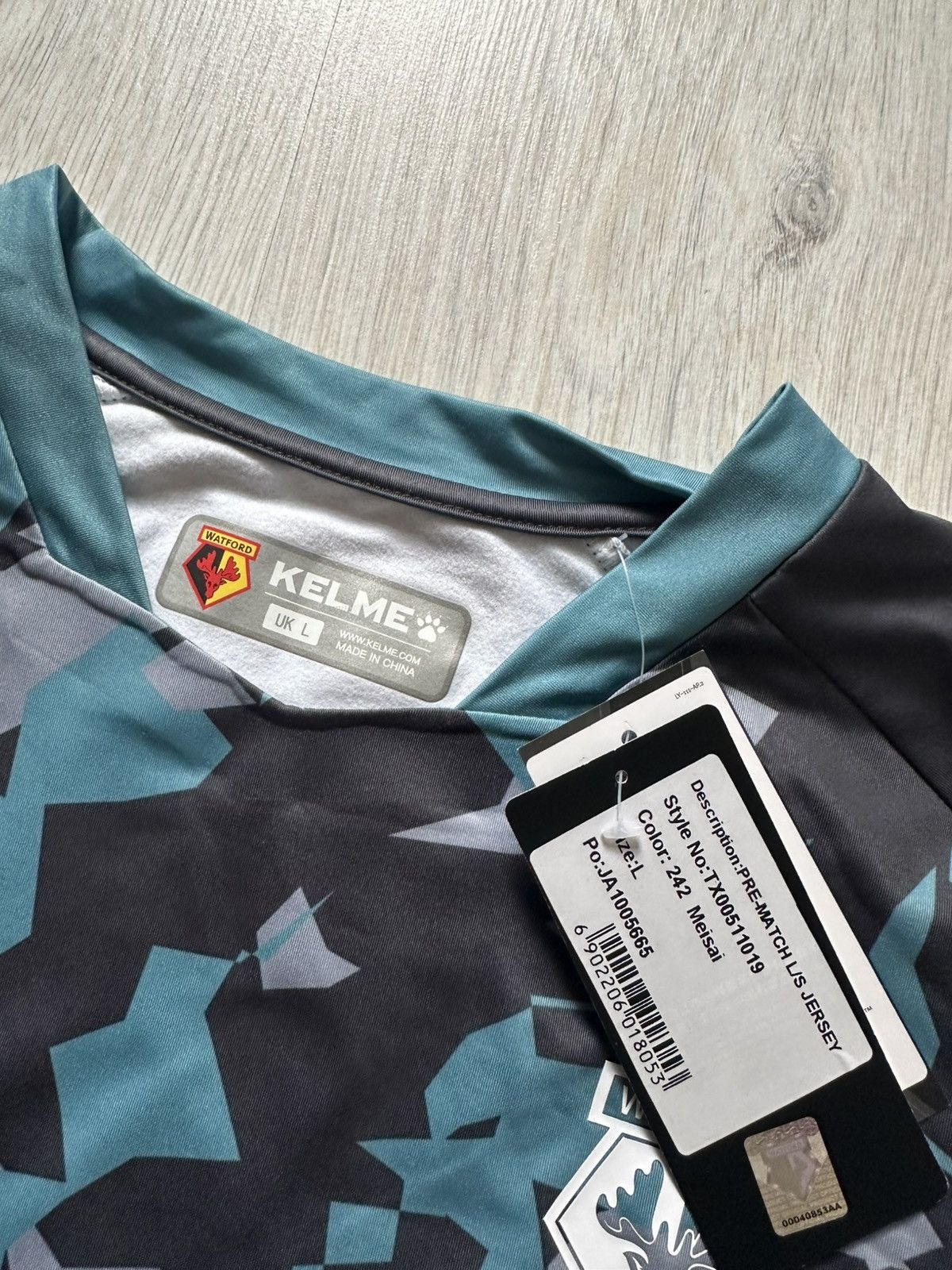 Vintage Vintage Watford Soccer Jersey Kelme Size US L / EU 52-54 / 3 - 3 Thumbnail