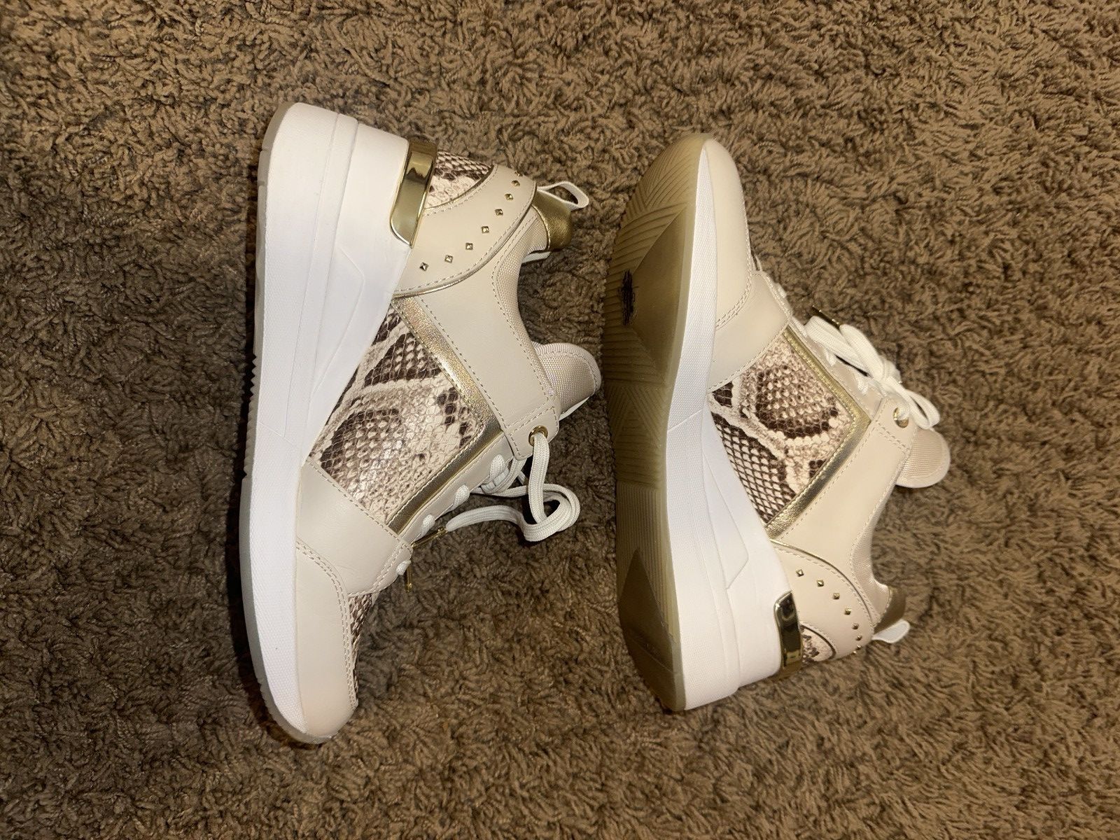 Michael Kors MICHAEL Michael Kors Georgie Trainer Wedge Sneakers Size US 7.5 / IT 37.5 - 5 Thumbnail