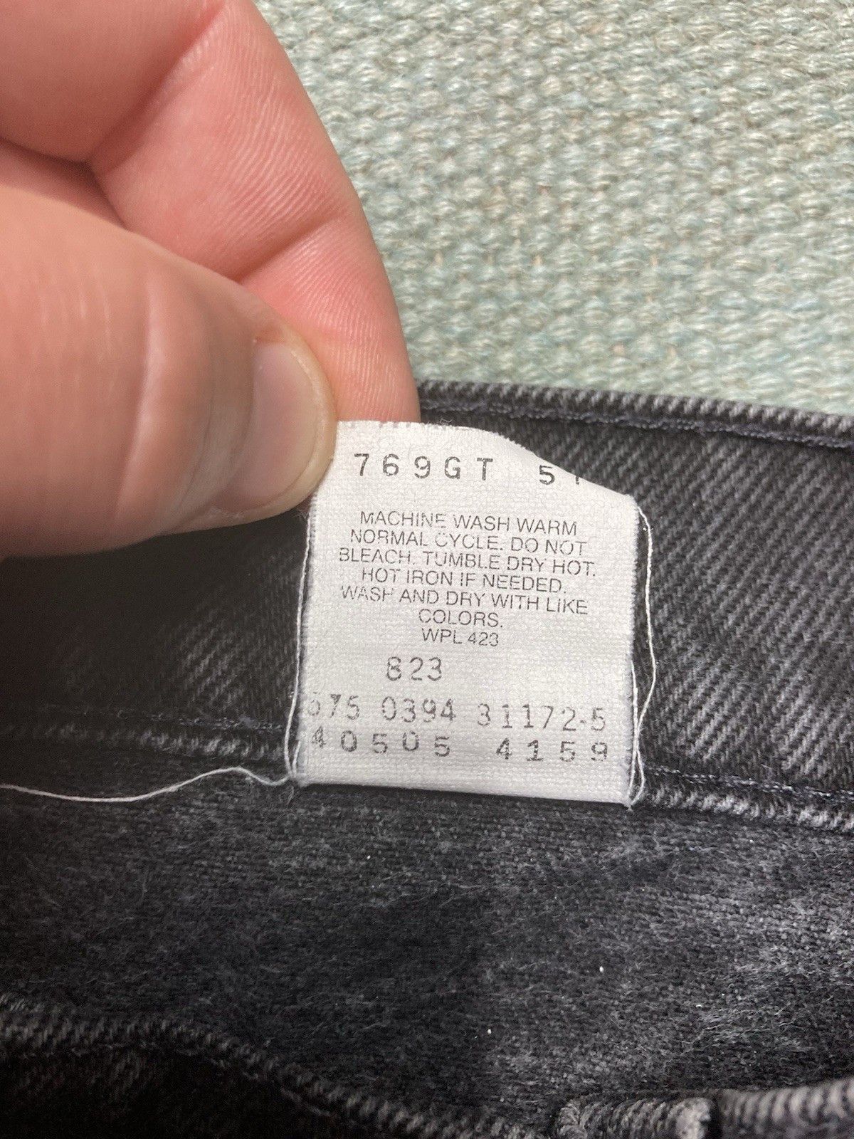 Vintage Levi’s 505 jeans orange tab black denim straight USA 33x33 Size US 33 - 8 Thumbnail