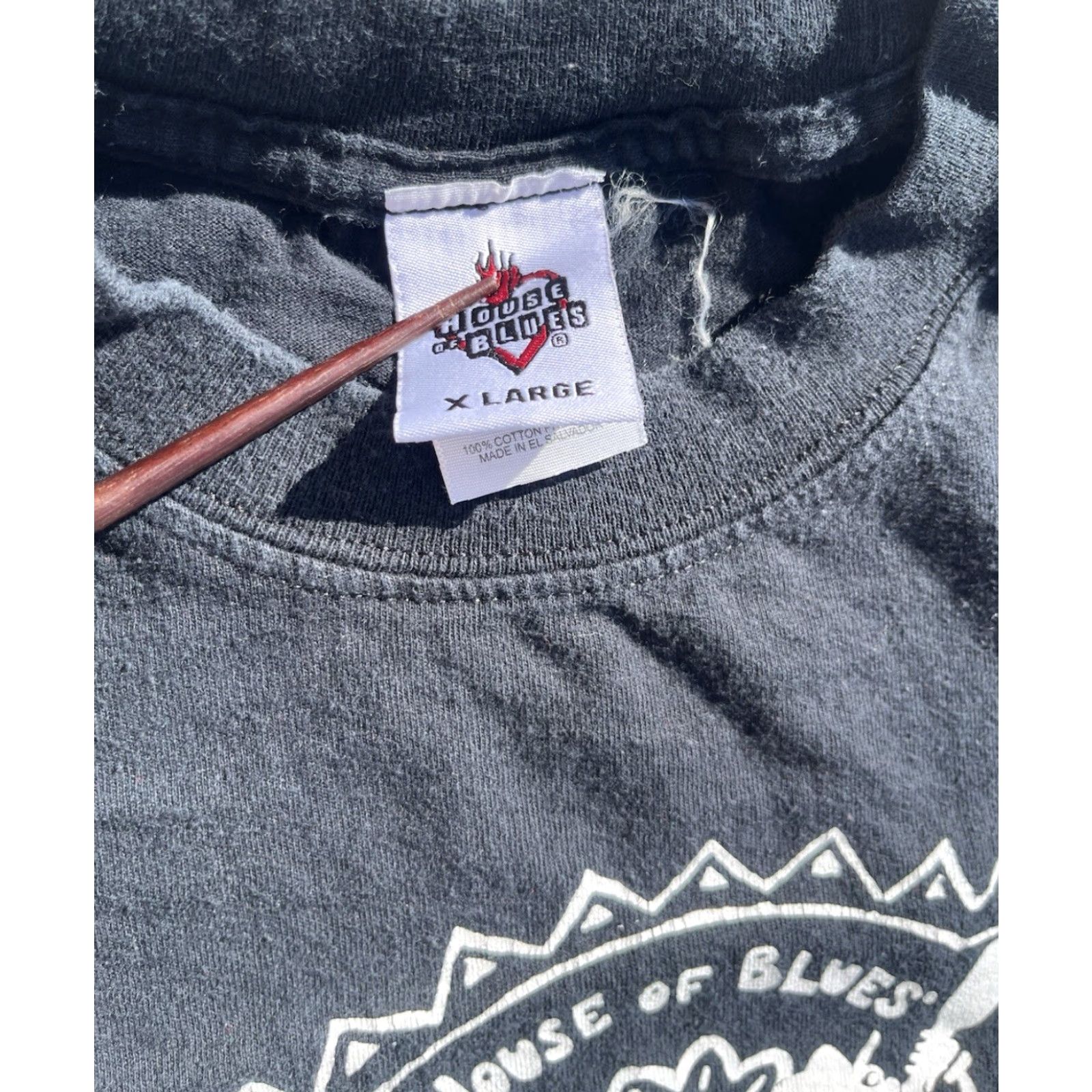 Vintage VINTAGE House of Blues T-Shirt Black Logo Long Sleeve XL Production Staff Rock HOB Men’s Shirt Size US XL / EU 56 / 4 - 4 Thumbnail