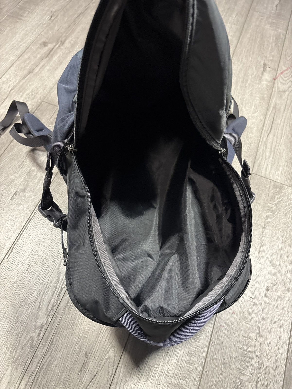 Patagonia Patagonia Refugio 26L Size ONE SIZE - 8 Thumbnail