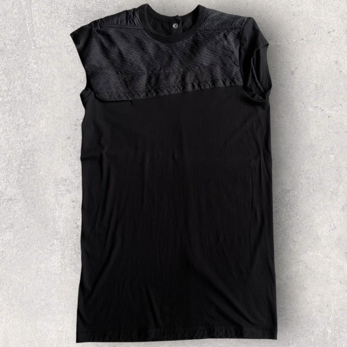 SS18 Dirt Cut And Sew Top