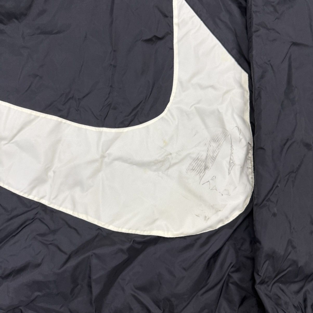Nike Vintage Nike Big Logo Swoosh Windbreaker Size US M / EU 48-50 / 2 - 8 Thumbnail
