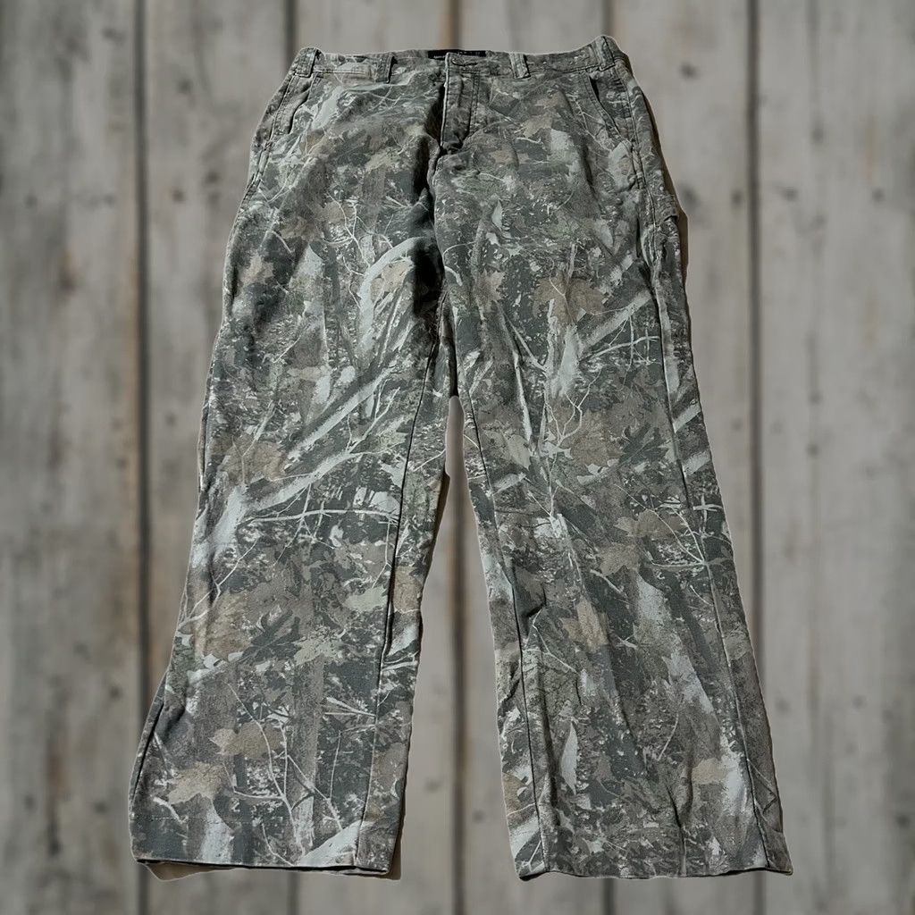 Abercrombie & Fitch Abercrombie & Fitch Pants Men’s Baggy Camo Carpenter Size 32X30 Fits 30X27 Size US 32 / EU 48 - 1 Thumbnail