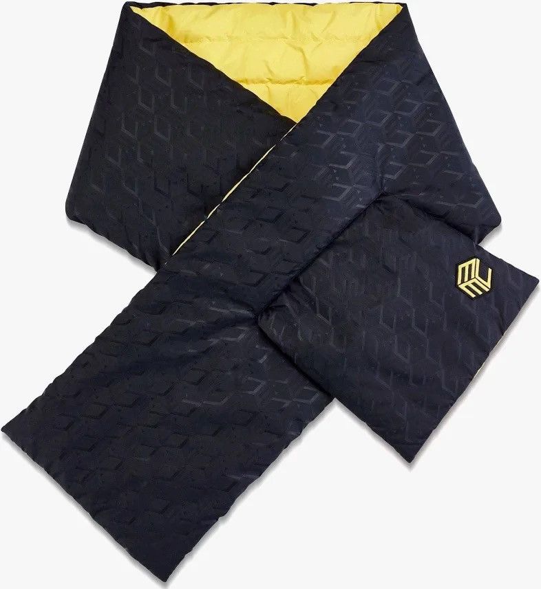 MCM Apres Ski Muffler Puffer Scarf NEW WITH TAGS aprés