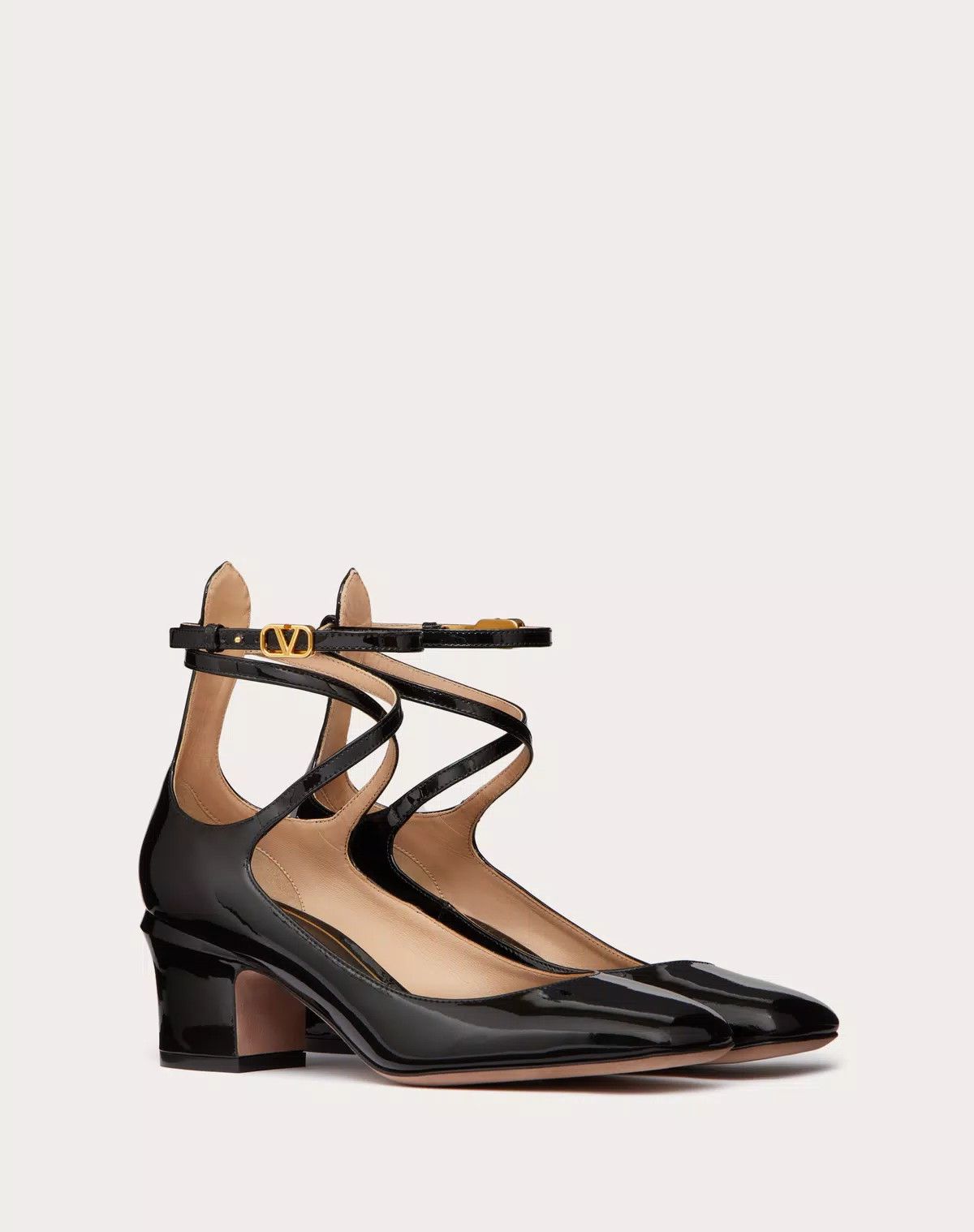 Valentino o1s1wg110426 Tan-Go Patent Leather 70mm Pumps in Black Size US 11 / IT 41 - 2 Thumbnail