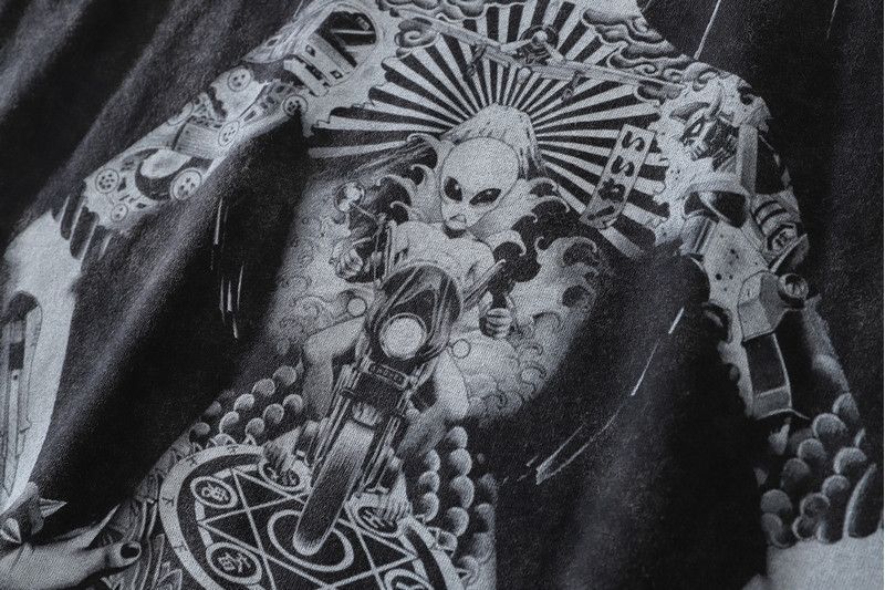 Japanese Brand × Vintage Yakuza girl Printed Vintage T Shirt Size US XL / EU 56 / 4 - 3 Thumbnail