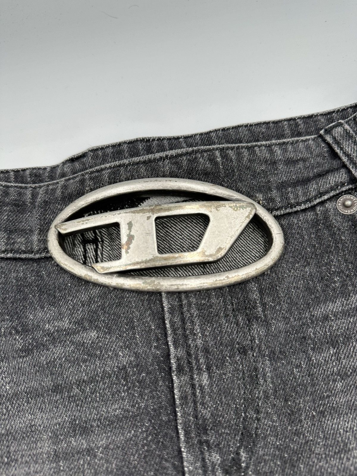 Diesel Diesel Emblemed Mini Skirt Size 28" / US 6 / IT 42 - 13 Thumbnail