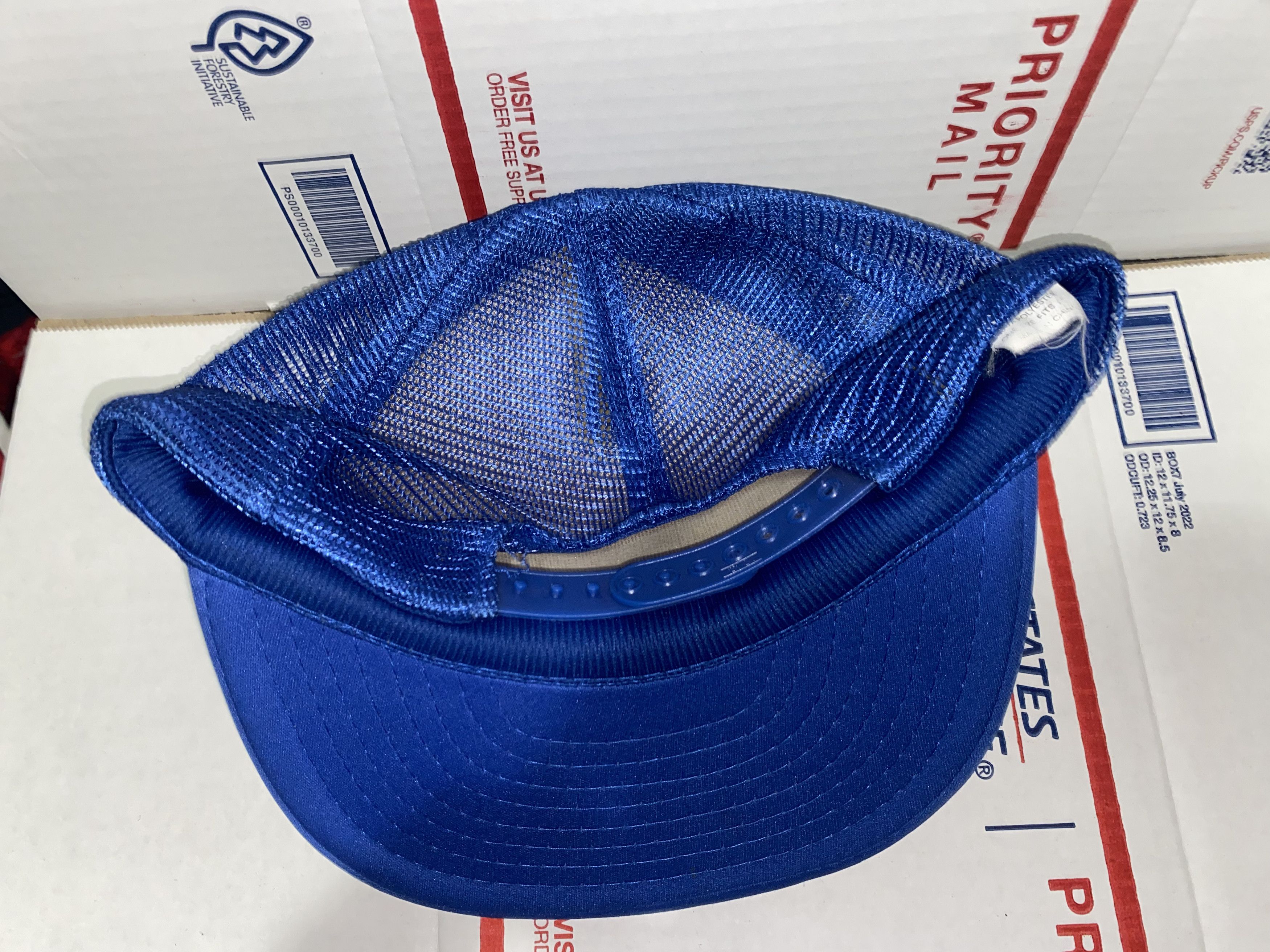Vintage The ANCHOR Room at Jones Ferry Marina mesh Trucker Hat Cap ! Size ONE SIZE - 3 Thumbnail