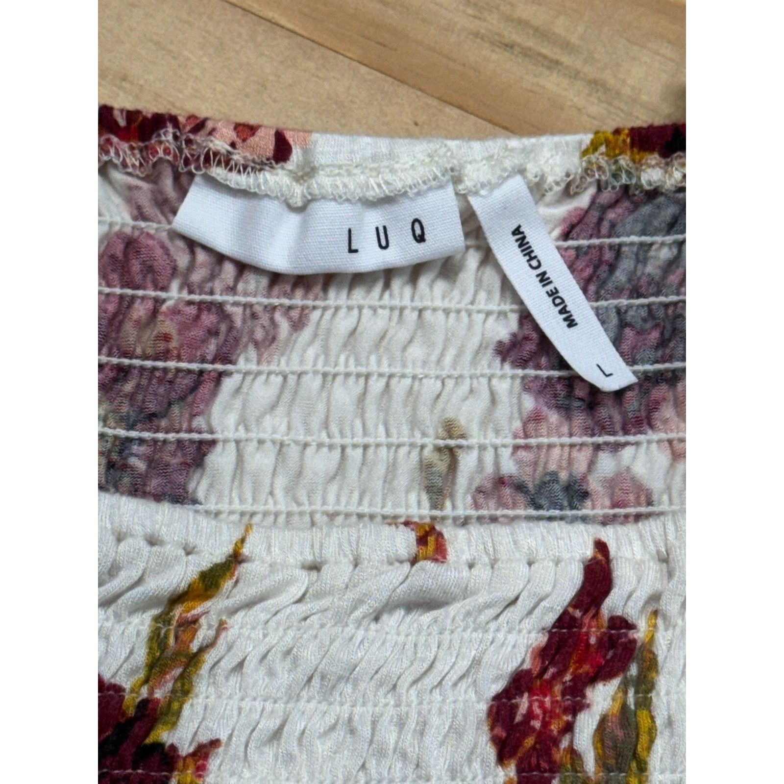 Other LUQ Women’s Size Large Floral Blouse Ivory Red Size L / US 10 / IT 46 - 7 Thumbnail