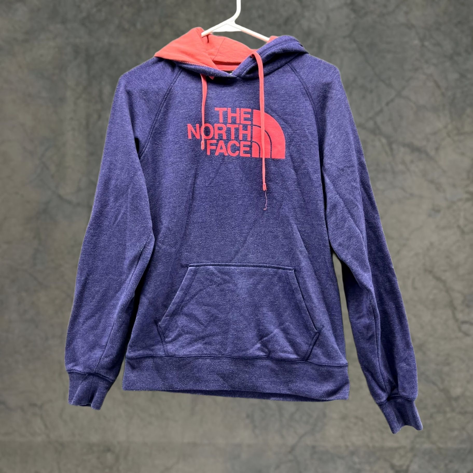 The North Face The North Face Sweater Women Medium Blue Hooded Pullover Size M / US 6-8 / IT 42-44 - 1 Thumbnail
