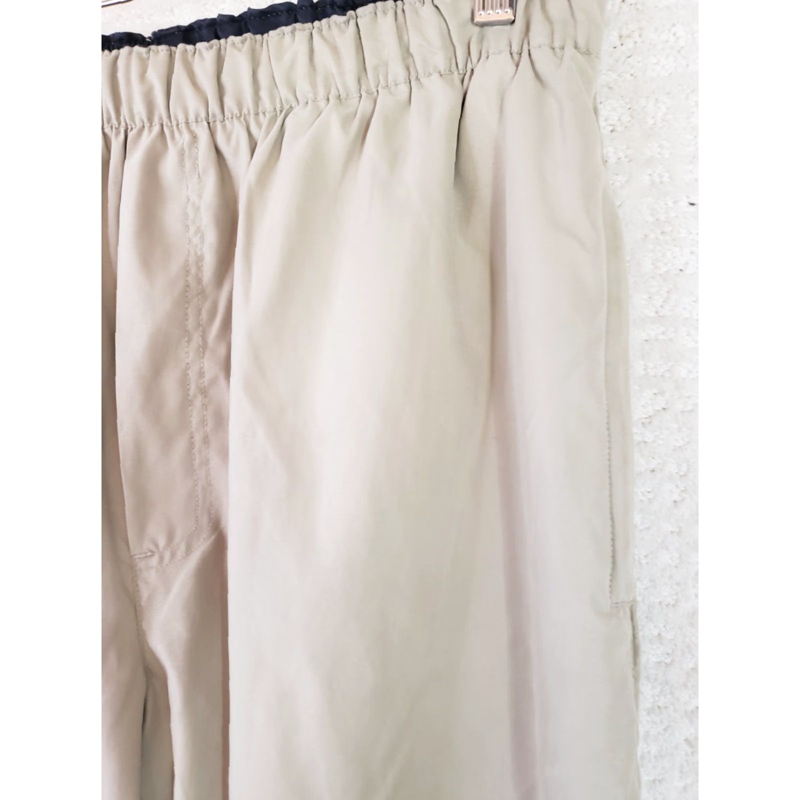 Van Heusen Van Heusen Men’s L Joggers Beig e Soft Touch Jersey Drawstring Pocket Zippered Bottoms Casual Comfort Sweatpants Size US L / EU 52-54 / 3 - 4 Thumbnail