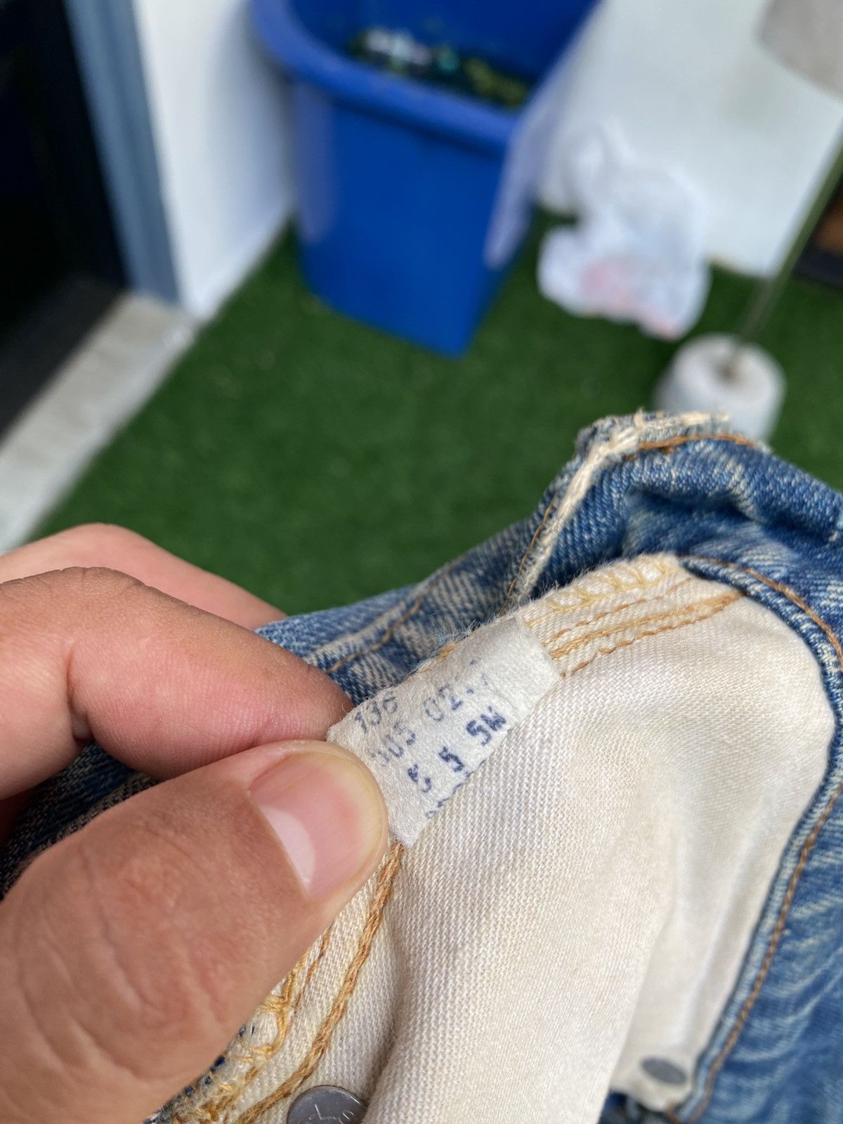 Levi's Vintage Clothing W33x30.5 Vintage levi's 505 redline big E distress repaired Size US 33 - 11 Thumbnail