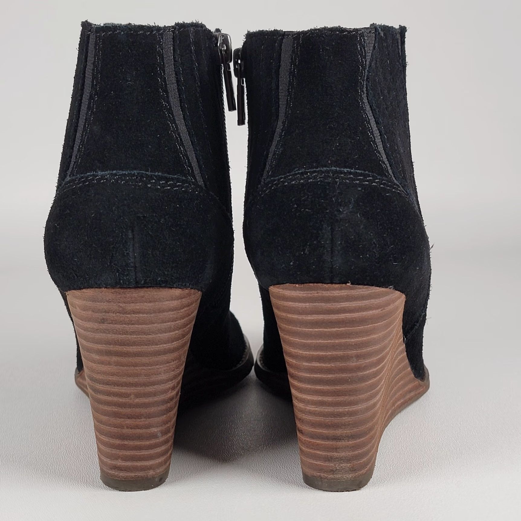 Lucky Brand Lucky Brand Boots Women 8M Yakeena Wedge Ankle Bootie Black Suede Side Zip Bootie Women Size 8M Size US 8 / IT 38 - 7 Thumbnail