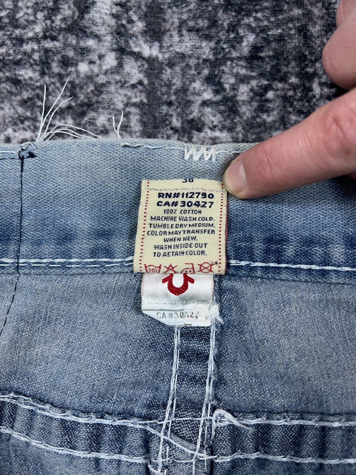 True Religion Y2K True Religion Acid Wash Distressed Billy Jeans 38x33 Size US 38 / EU 54 - 6 Thumbnail