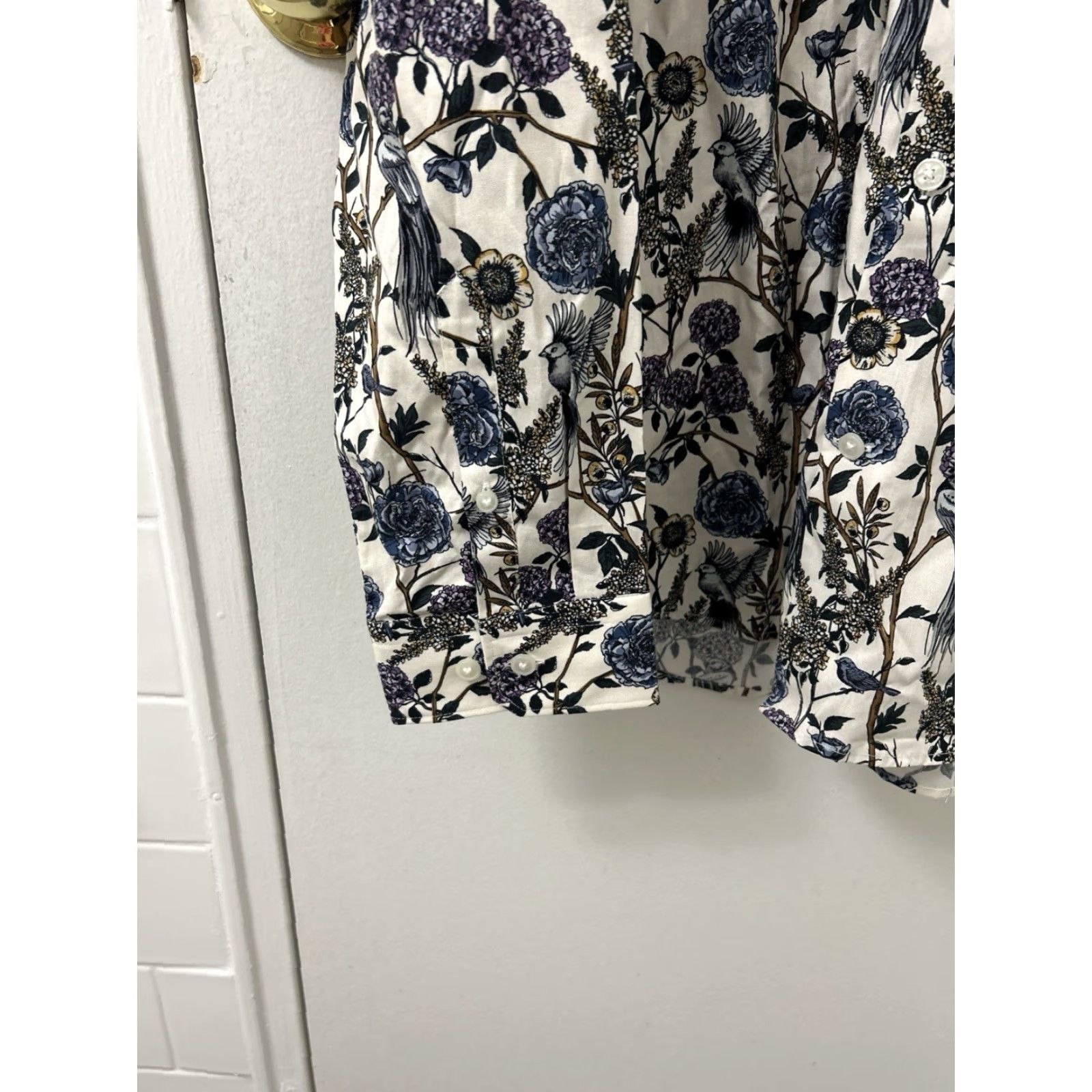 Express Express Shirt Mens XL White Slim Fit Floral Botanical Bird Print Button Down L/S Shirt Size US XL / EU 56 / 4 - 7 Thumbnail