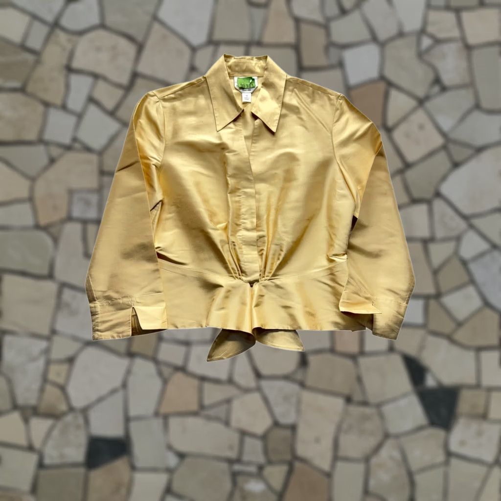 Talbots Talbots Blouse Silk Size 12 Champagne Womens 12 Silk Blouse Petites Tie Waist Stains Pre-Owned Fair Size XL / US 12-14 / IT 48-50 - 1 Thumbnail