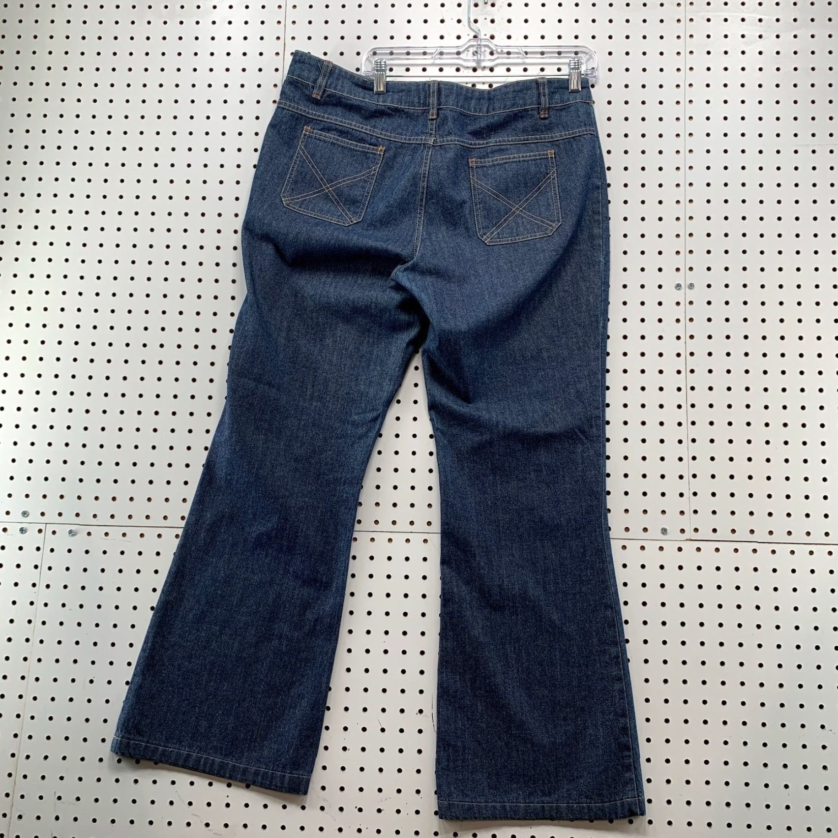 Old Navy VINTAGE Old Navy Jeans Womens 14 Blue Flared 5-Pocket Denim 36x31 Y2K Front Patch Pockets 90s Style Men/Women? Size 36" / US 14 / IT 50 - 5 Thumbnail
