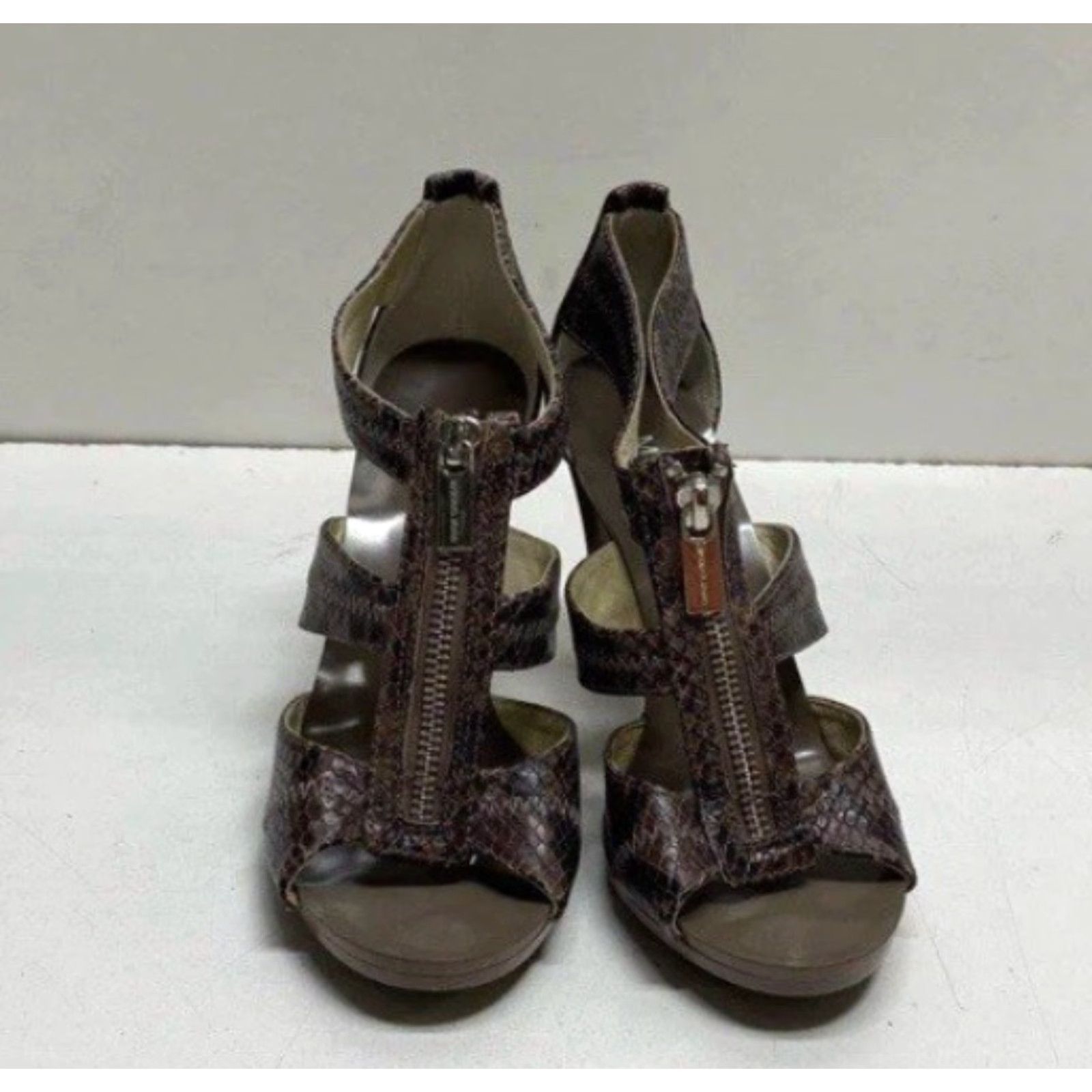 Michael Kors **Michael Kors Women Brown Snake Leather Pumps Size 6** User: Michael Kors Women Brown Snake Embossed Leather Pumps Size 6 Size US 6 / IT 36 - 2 Thumbnail
