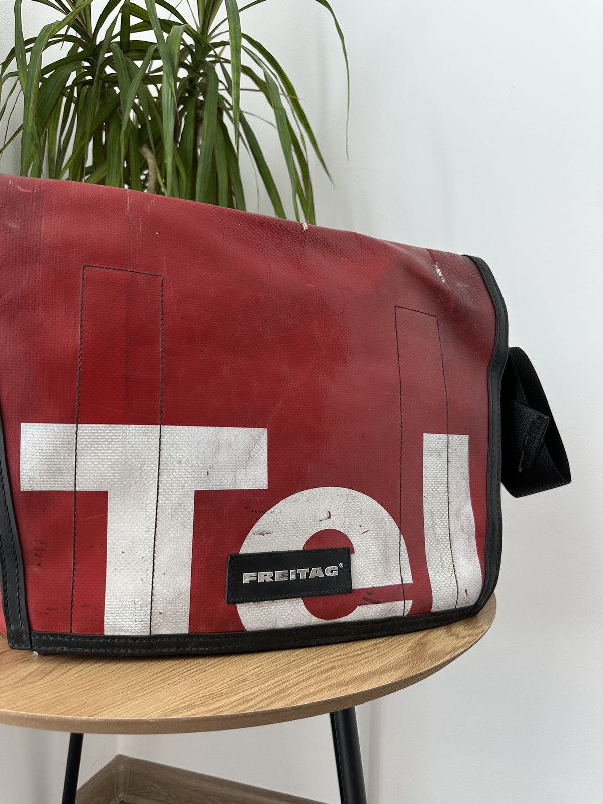 Freitag Vintage Freitag Lab A6 Red Shoulder Bag Size ONE SIZE - 9 Thumbnail