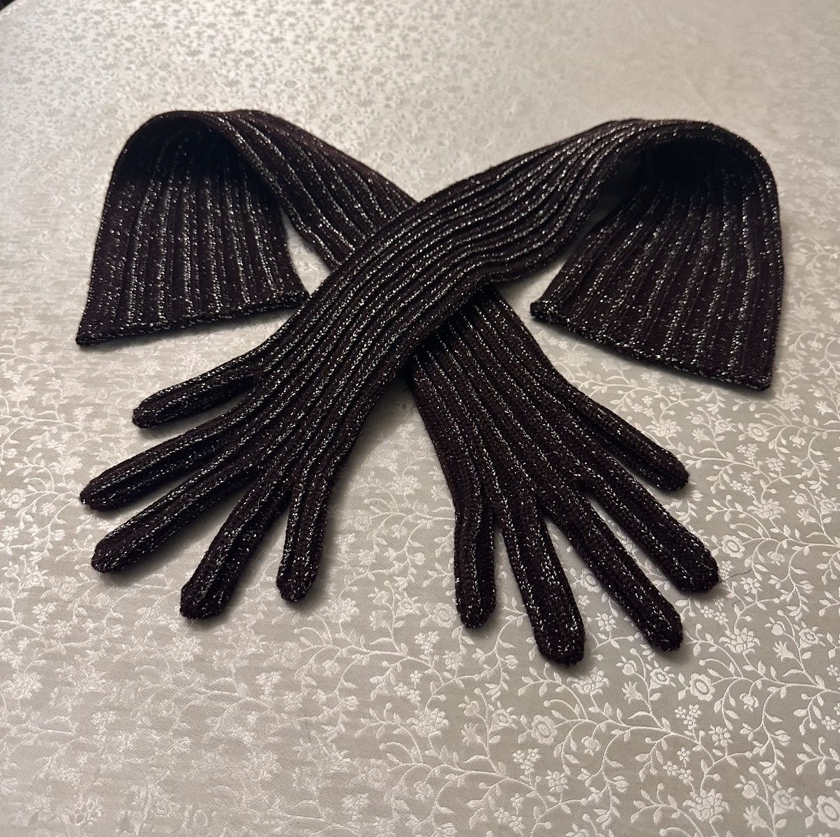 Prada 2011 Prada Rare Knitted Contrast silver line Sleeves Gloves Size ONE SIZE - 2 Thumbnail