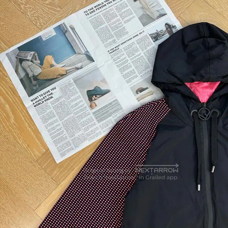 Other Fendi Black Women's Jacket with Hood . Size M / US 6-8 / IT 42-44 - 2 Thumbnail